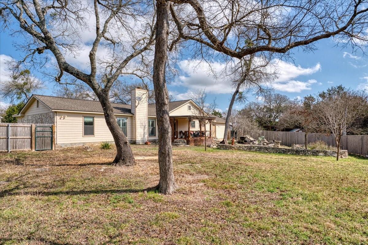 20 Saddle Rock Rdg, Wimberley, TX 78676