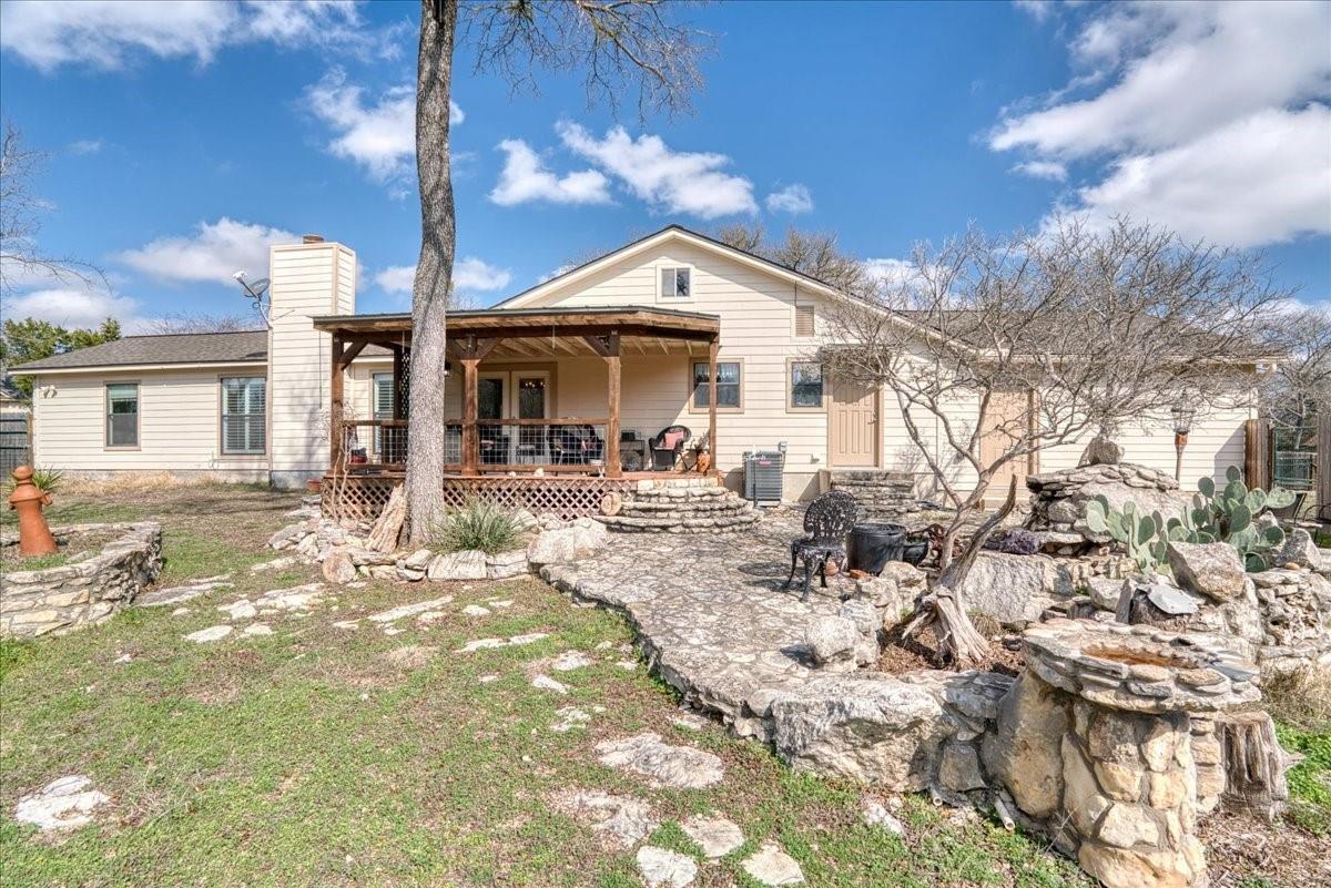 20 Saddle Rock Rdg, Wimberley, TX 78676