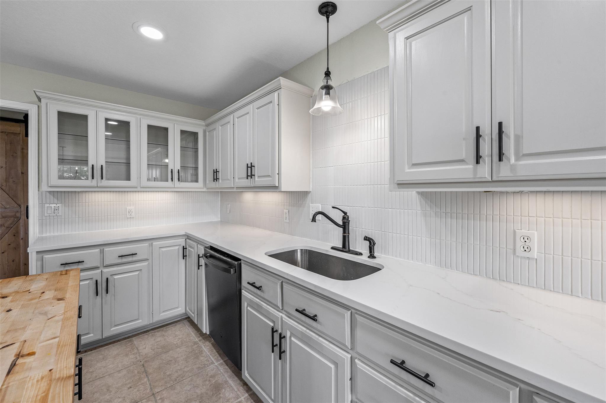 3000 W Amity Rd, Salado, TX 76571