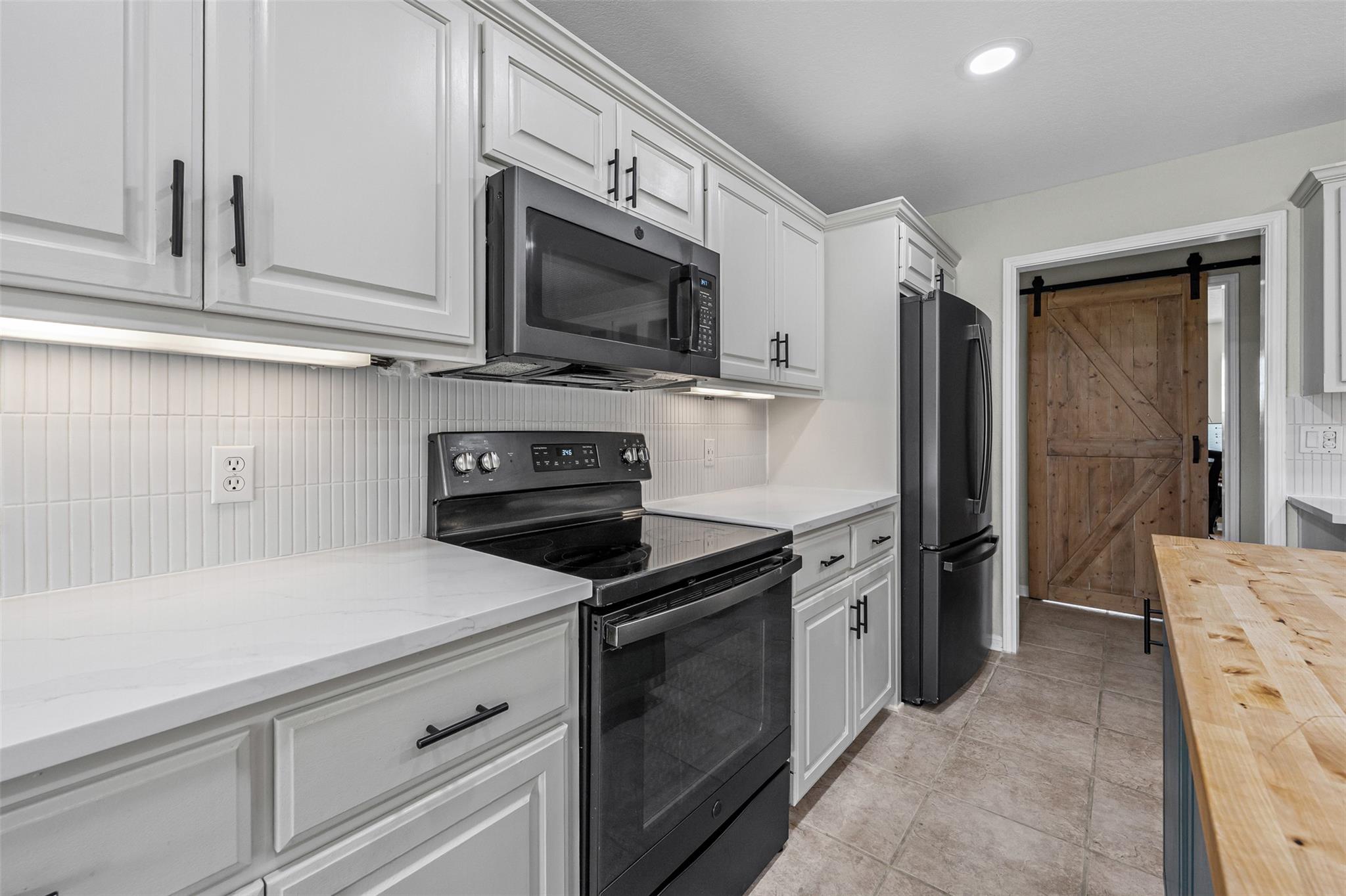 3000 W Amity Rd, Salado, TX 76571