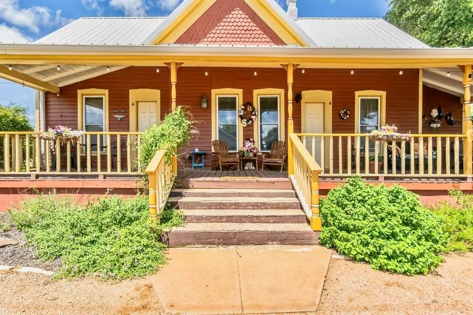 1307 WRIGHT St, Llano, TX 78643