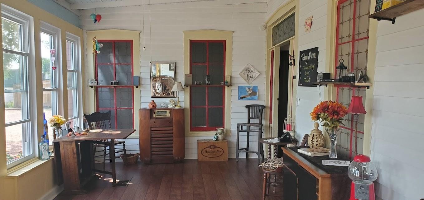 1307 WRIGHT St, Llano, TX 78643