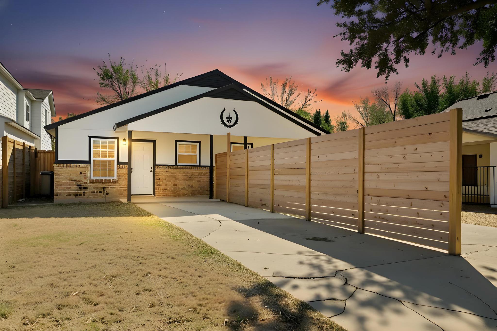 1115 Brookswood Ave # B, Austin, TX 78721