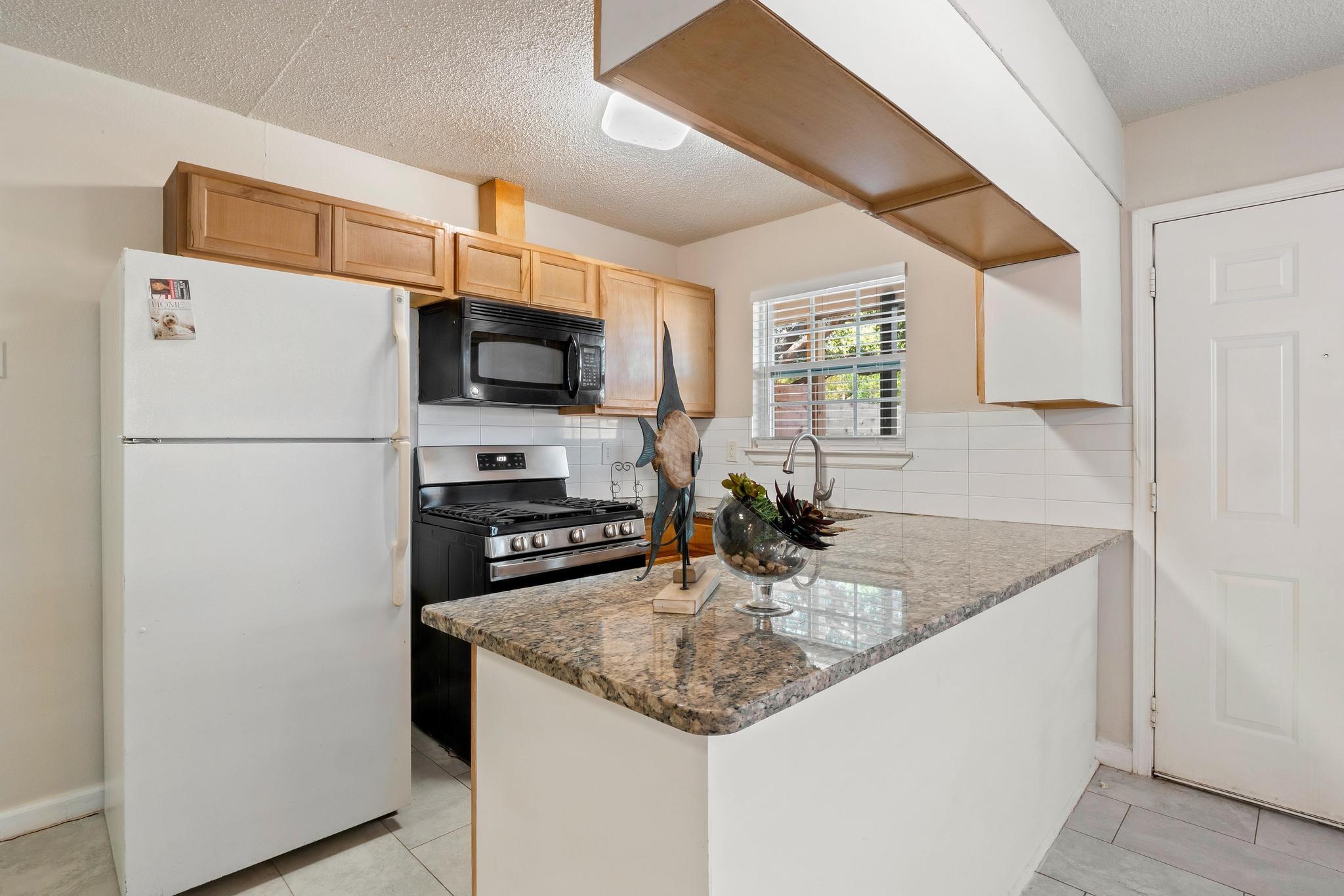 1115 Brookswood Ave # B, Austin, TX 78721