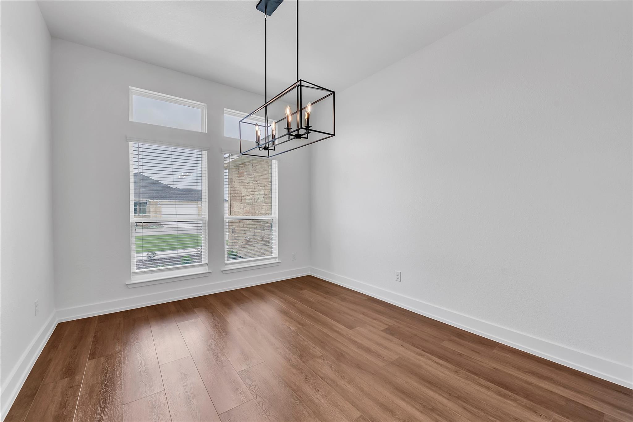 516 Vale Pond Spur, Georgetown, TX 78628