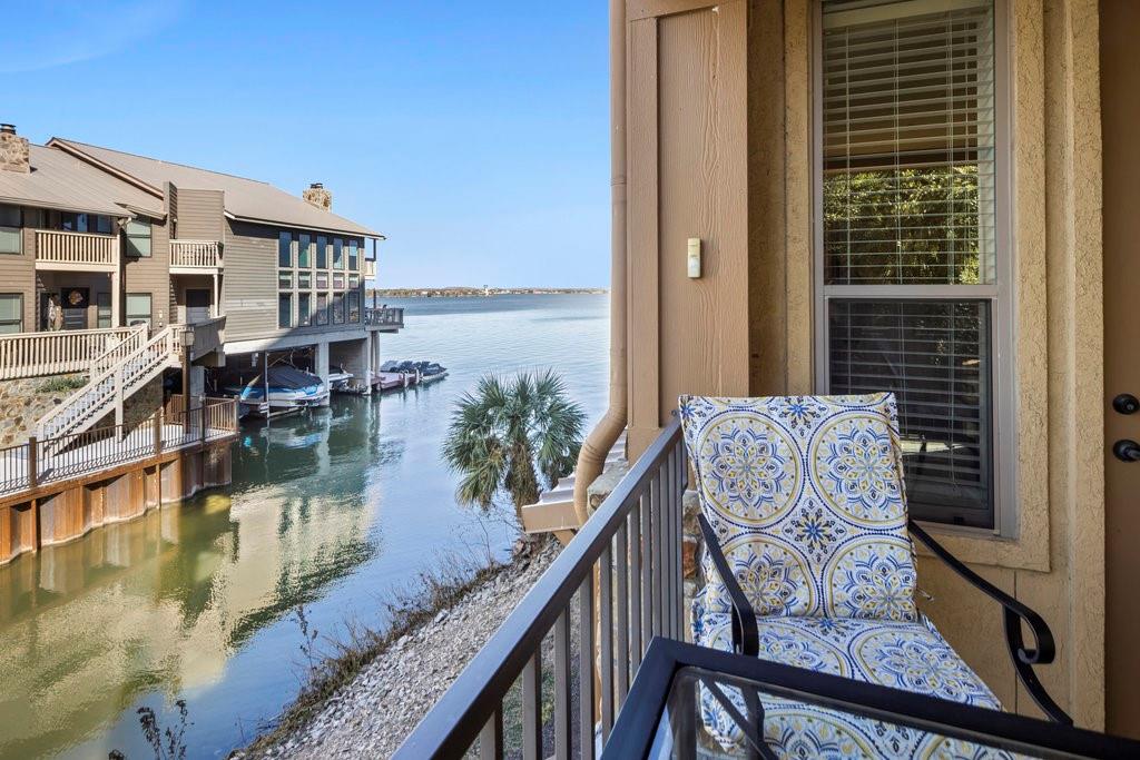 1001 The Cape Rd # 16, Horseshoe Bay, TX 78657
