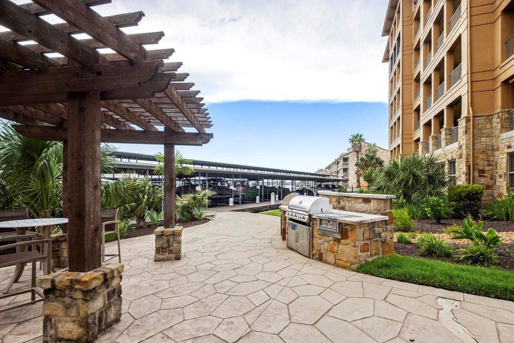 1001 The Cape Rd # 16, Horseshoe Bay, TX 78657