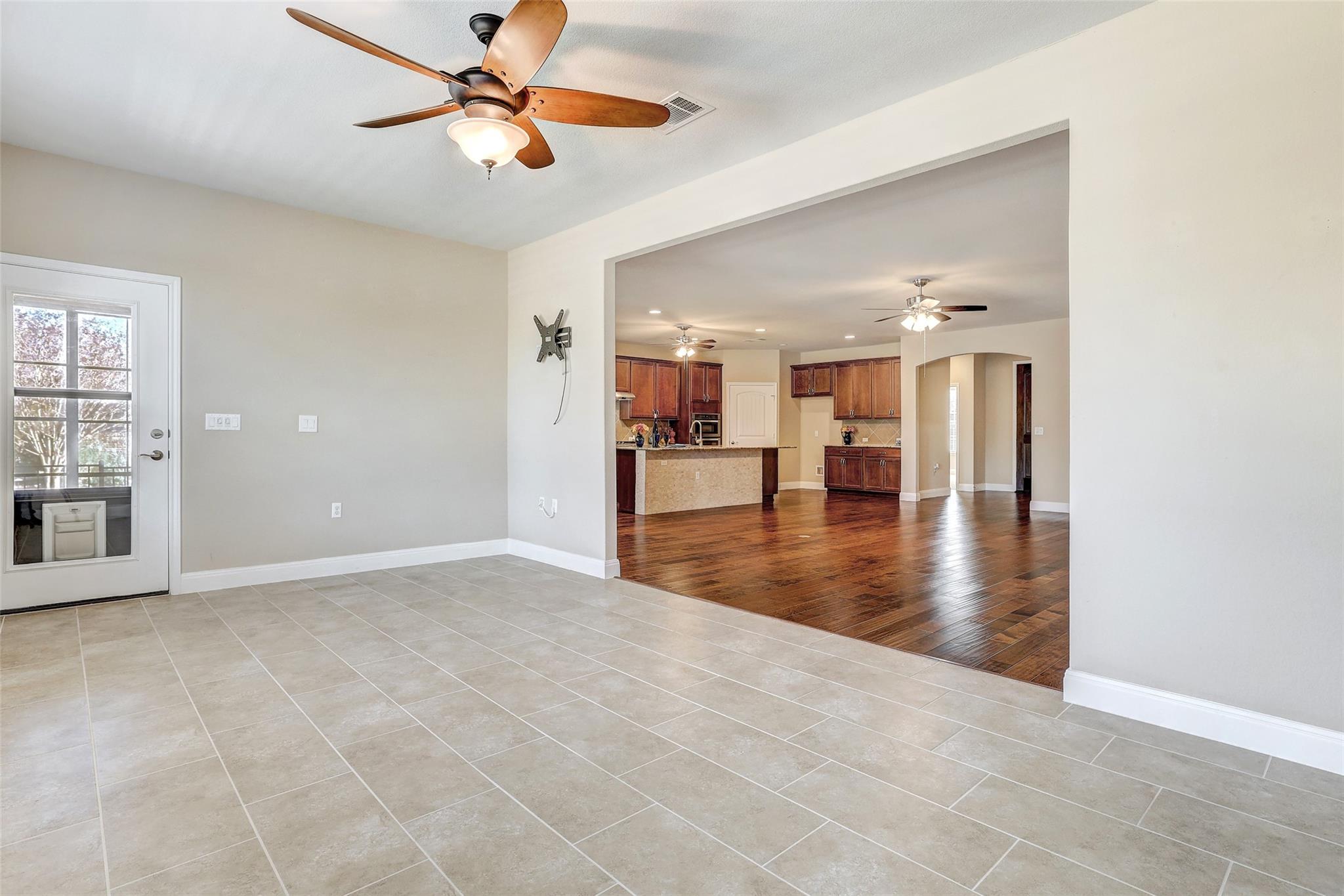 409 Old Blue Mountain Ln, Georgetown, TX 78633