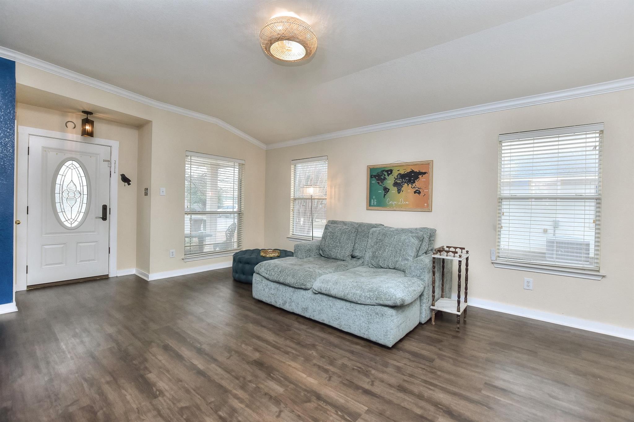 2718 Summerwalk Pl, Round Rock, TX 78665