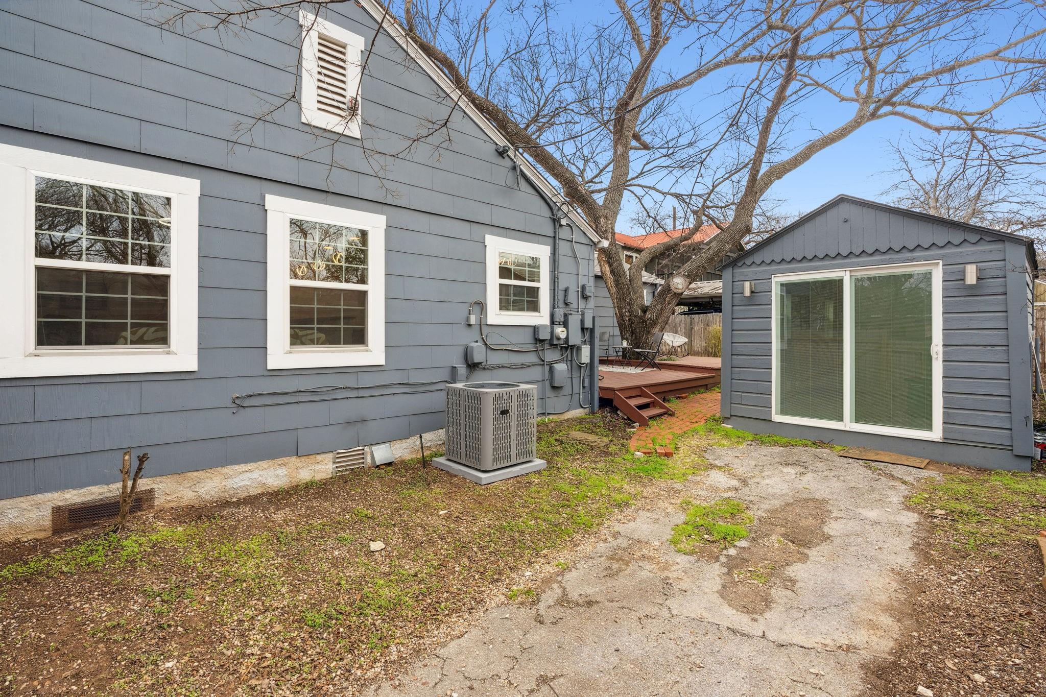 2108 Glendale Pl, Austin, TX 78704