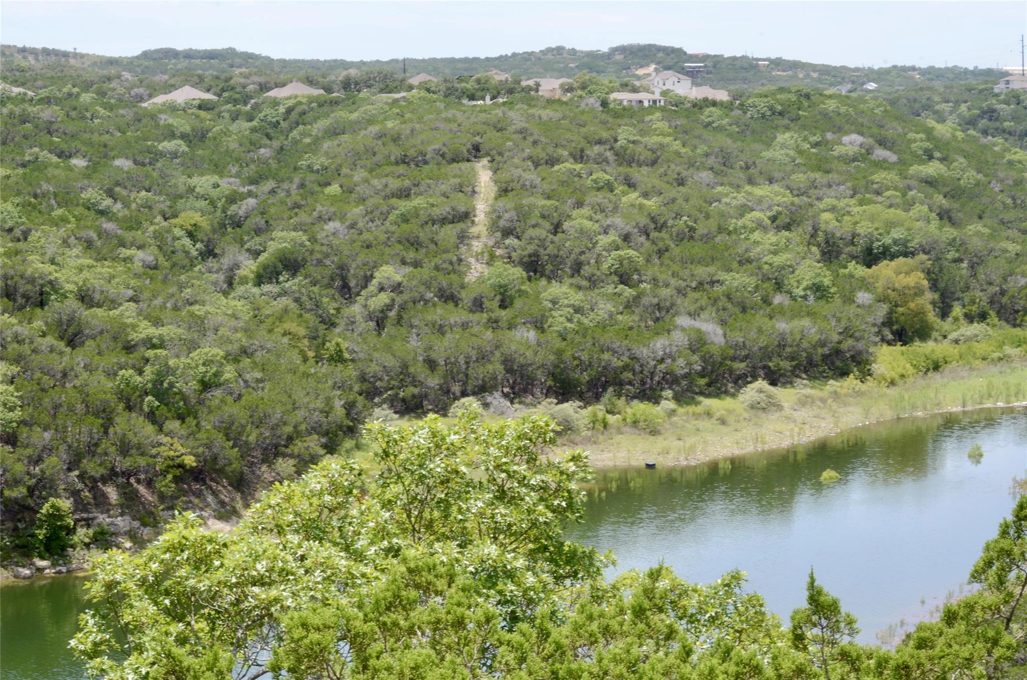 7224 Getaway Dr, Jonestown, TX 78645