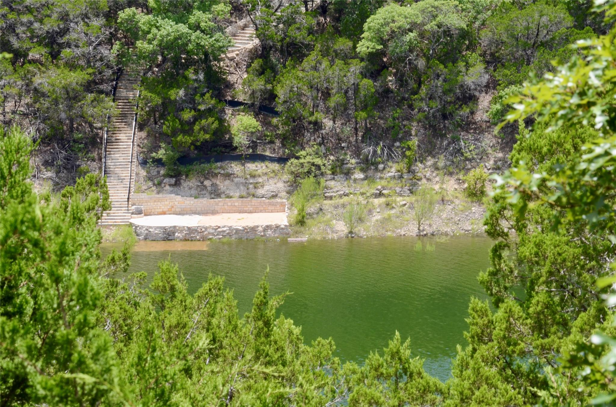 7224 Getaway Dr, Jonestown, TX 78645