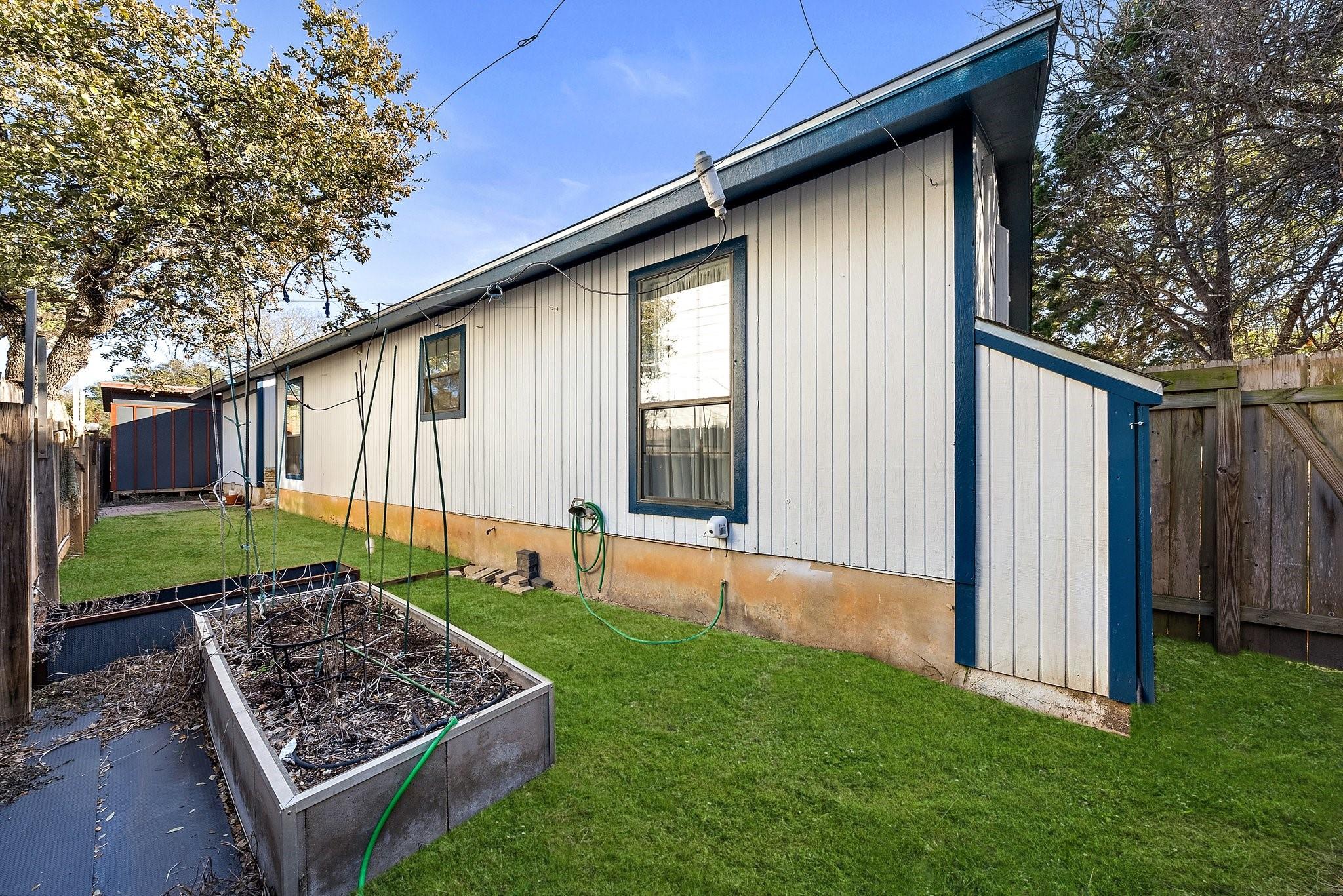 18 Deer Ridge Rd, Wimberley, TX 78676