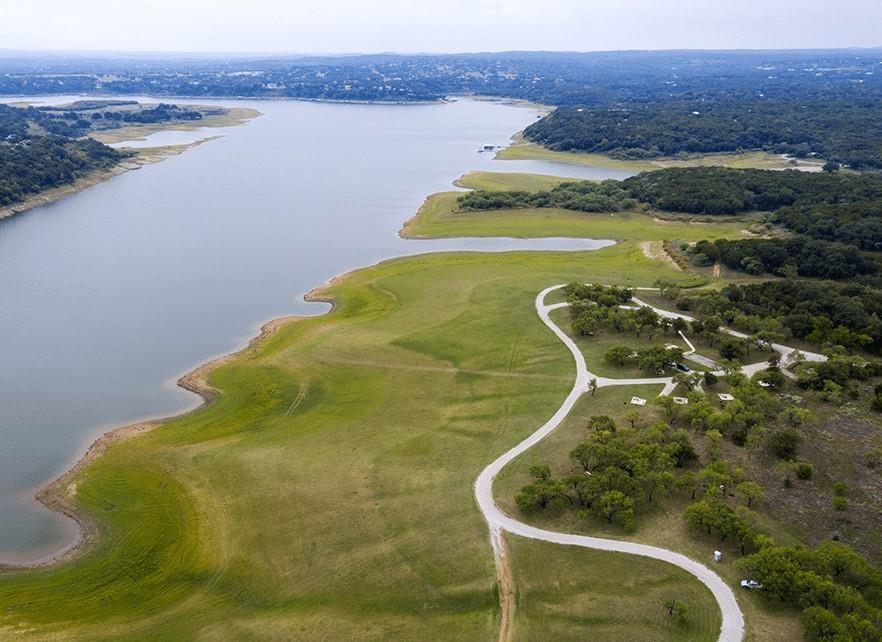 110 Cove Creek Dr, Spicewood, TX 78669