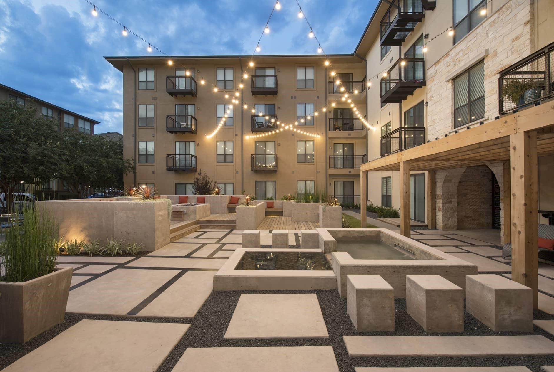 11400 DOMAIN Dr # 3205, Austin, TX 78758