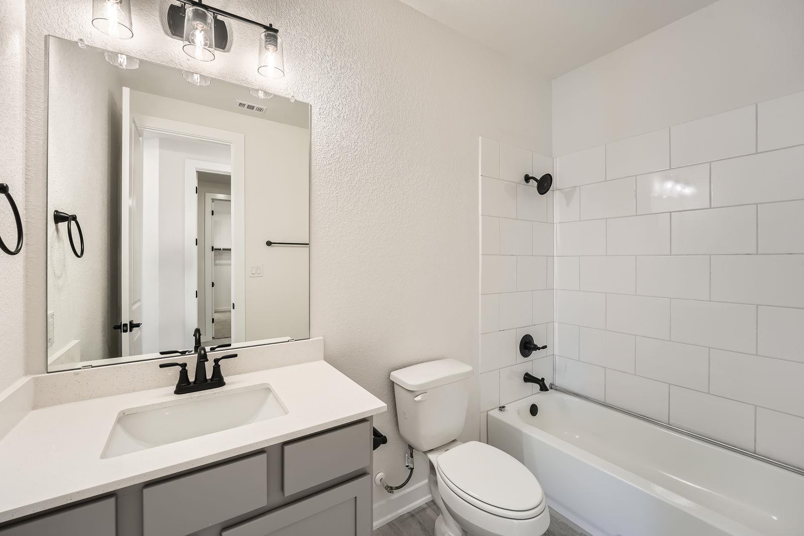 456 Brandywine Rd, Hutto, TX 78634