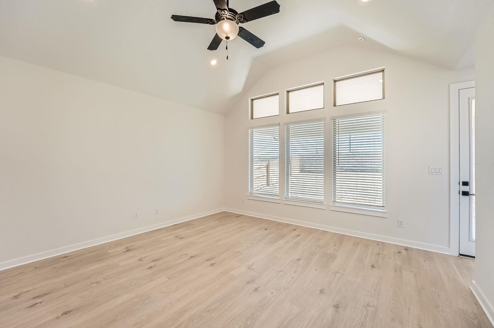 456 Brandywine Rd, Hutto, TX 78634