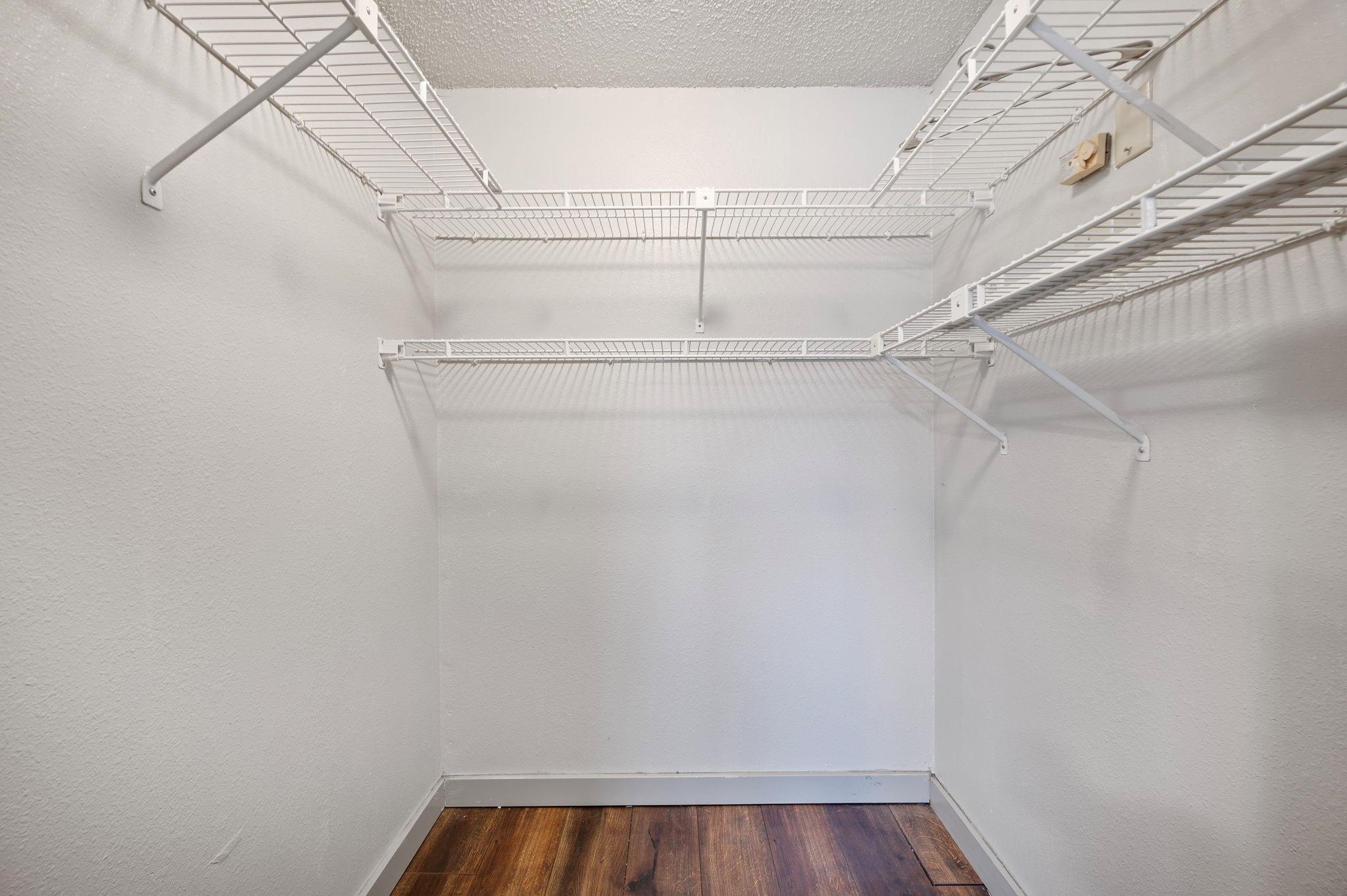 808 W 29th St # 303, Austin, TX 78705