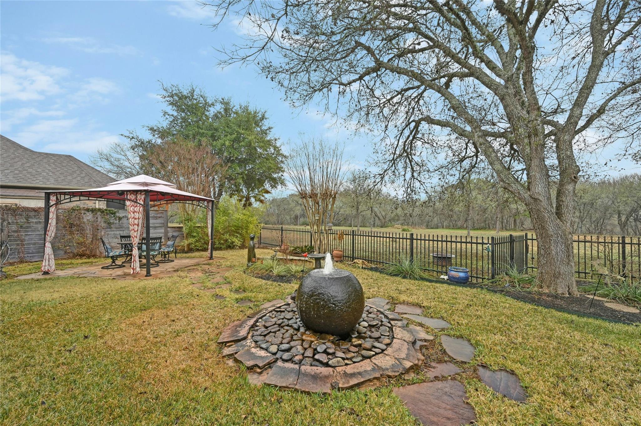 4525 Grand Cypress Dr, Austin, TX 78747