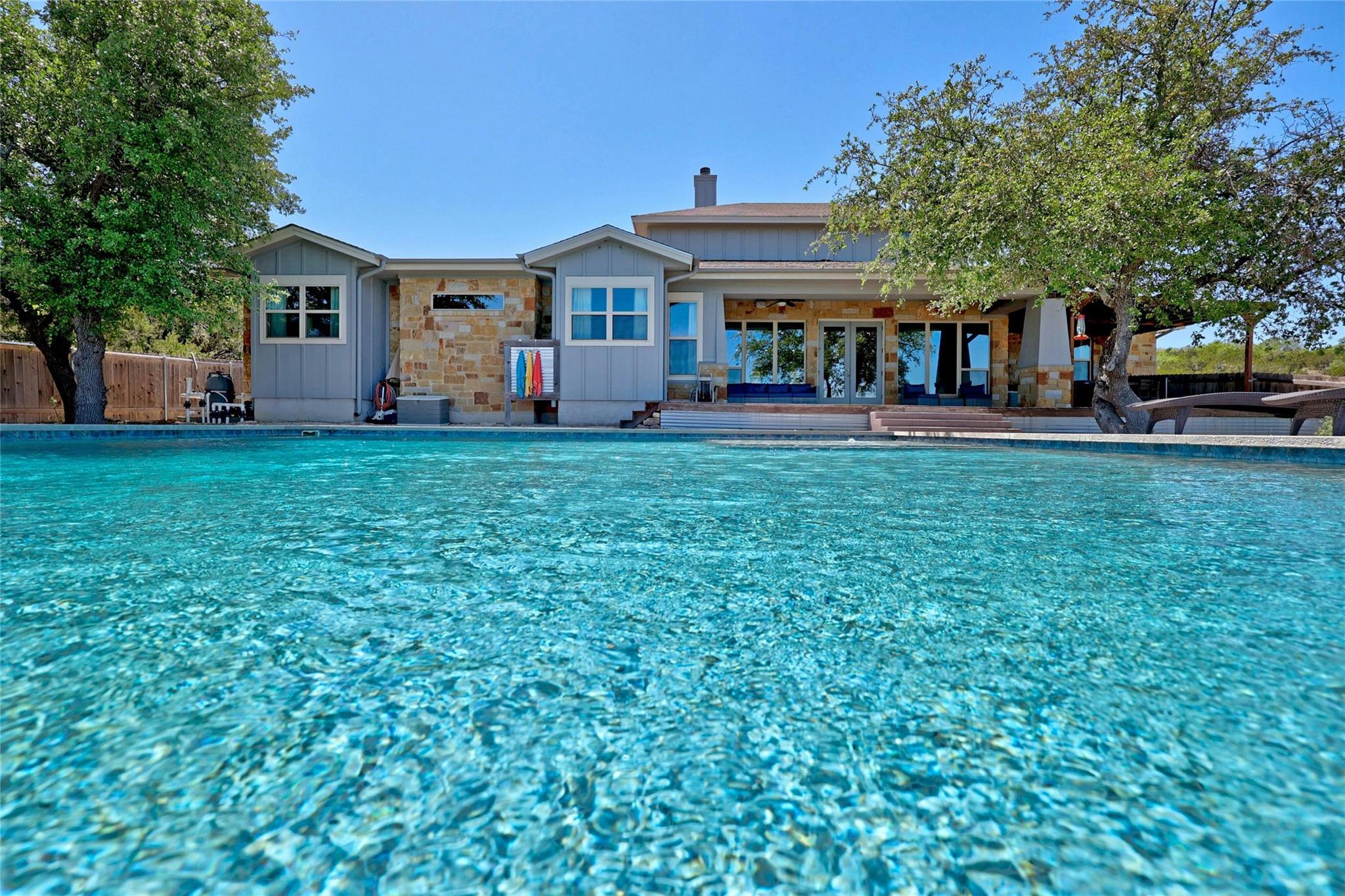 20117 HAYSTACK Cv, Spicewood, TX 78669