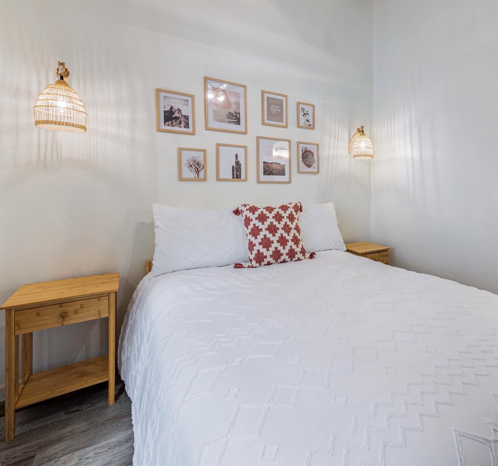 2815 Rio Grande St # 204, Austin, TX 78705