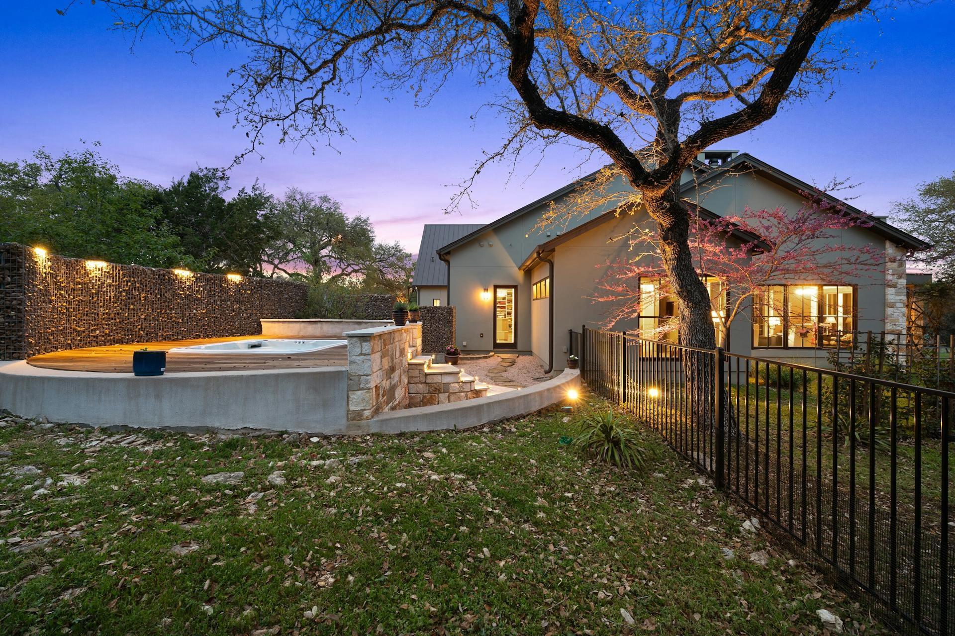 1330 Ranchers Club Ln, Driftwood, TX 78619