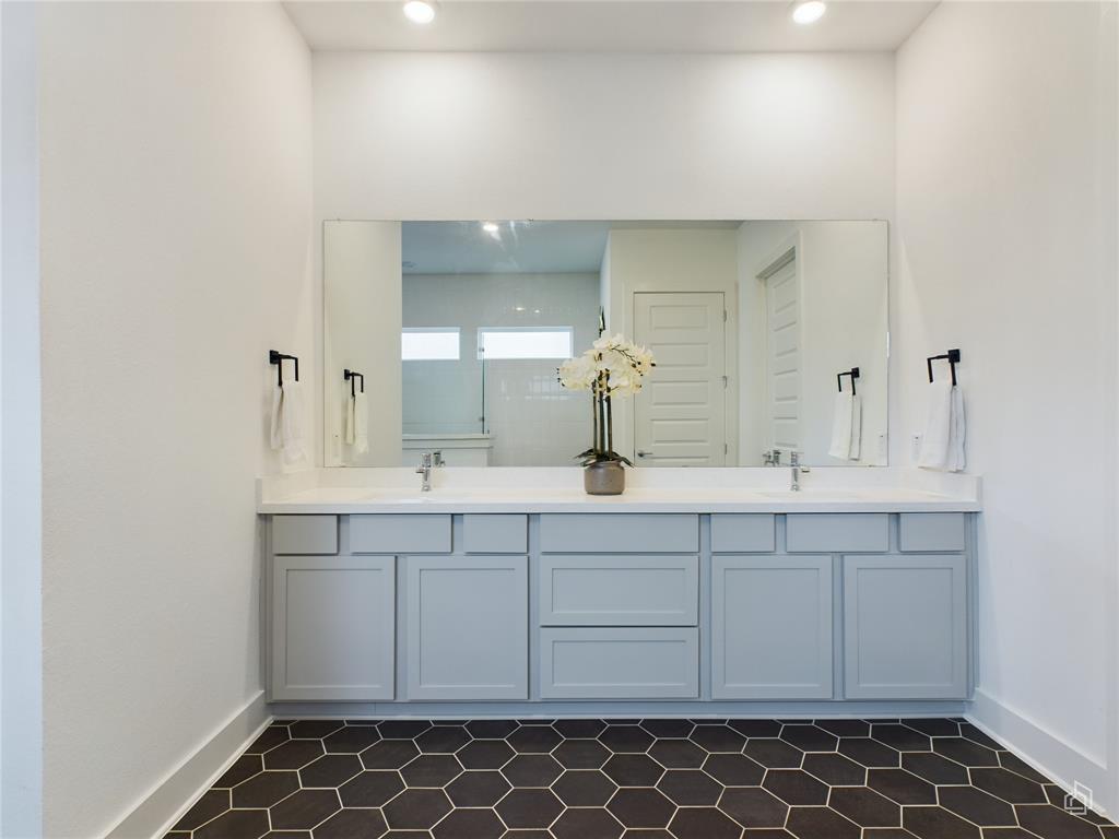 8120 Thelma Jean Dr, Austin, TX 78744