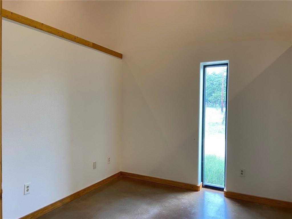 123 High Grove Rd, Cedar Creek, TX 78612