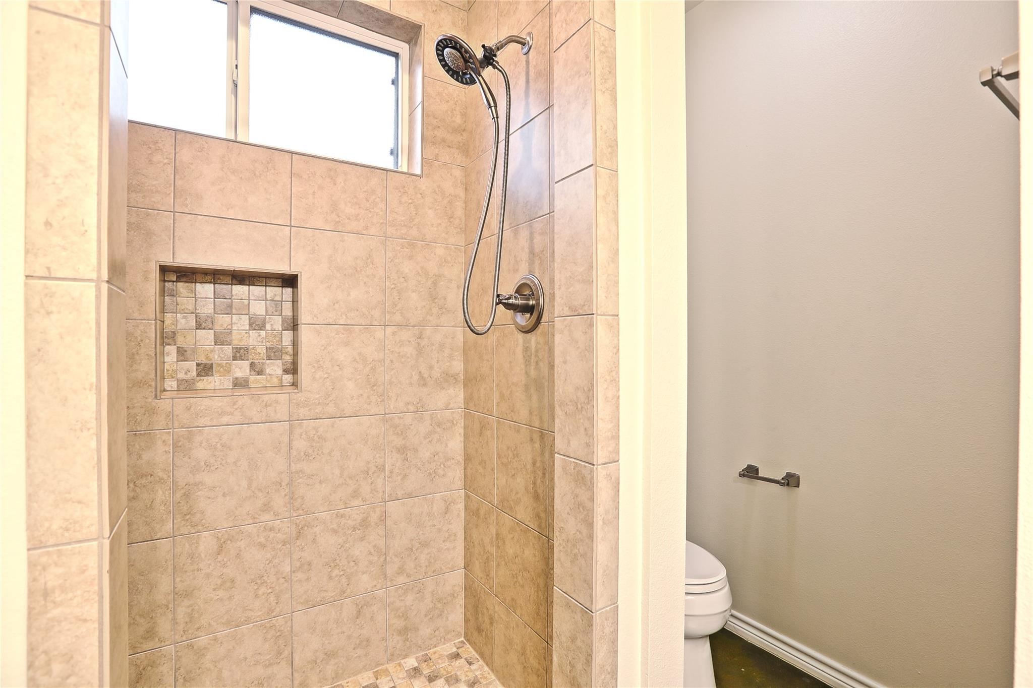 1126 Chicon St # B, Austin, TX 78702