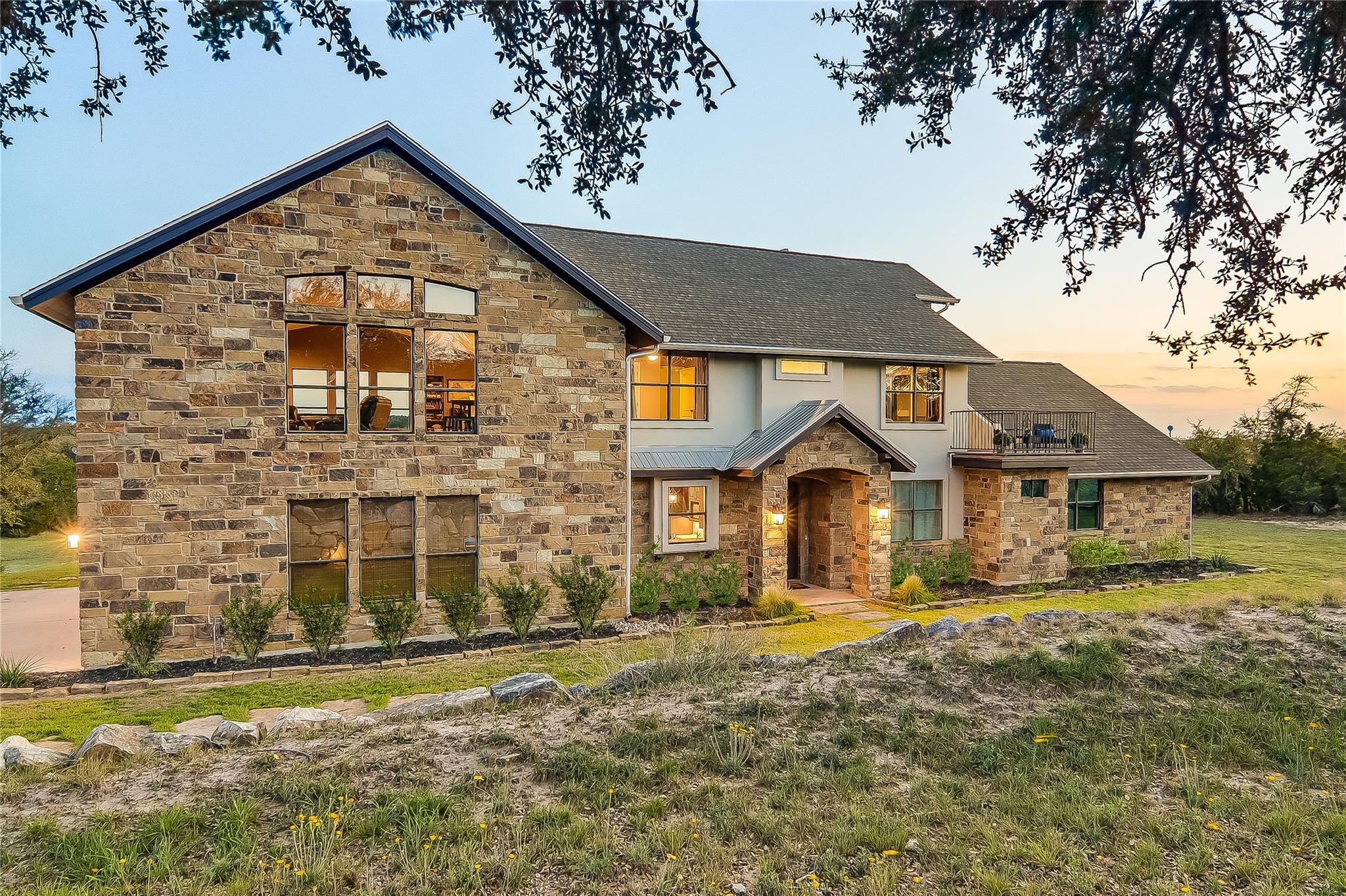 19911 Rancho Cielo Ct, Lago Vista, TX 78645