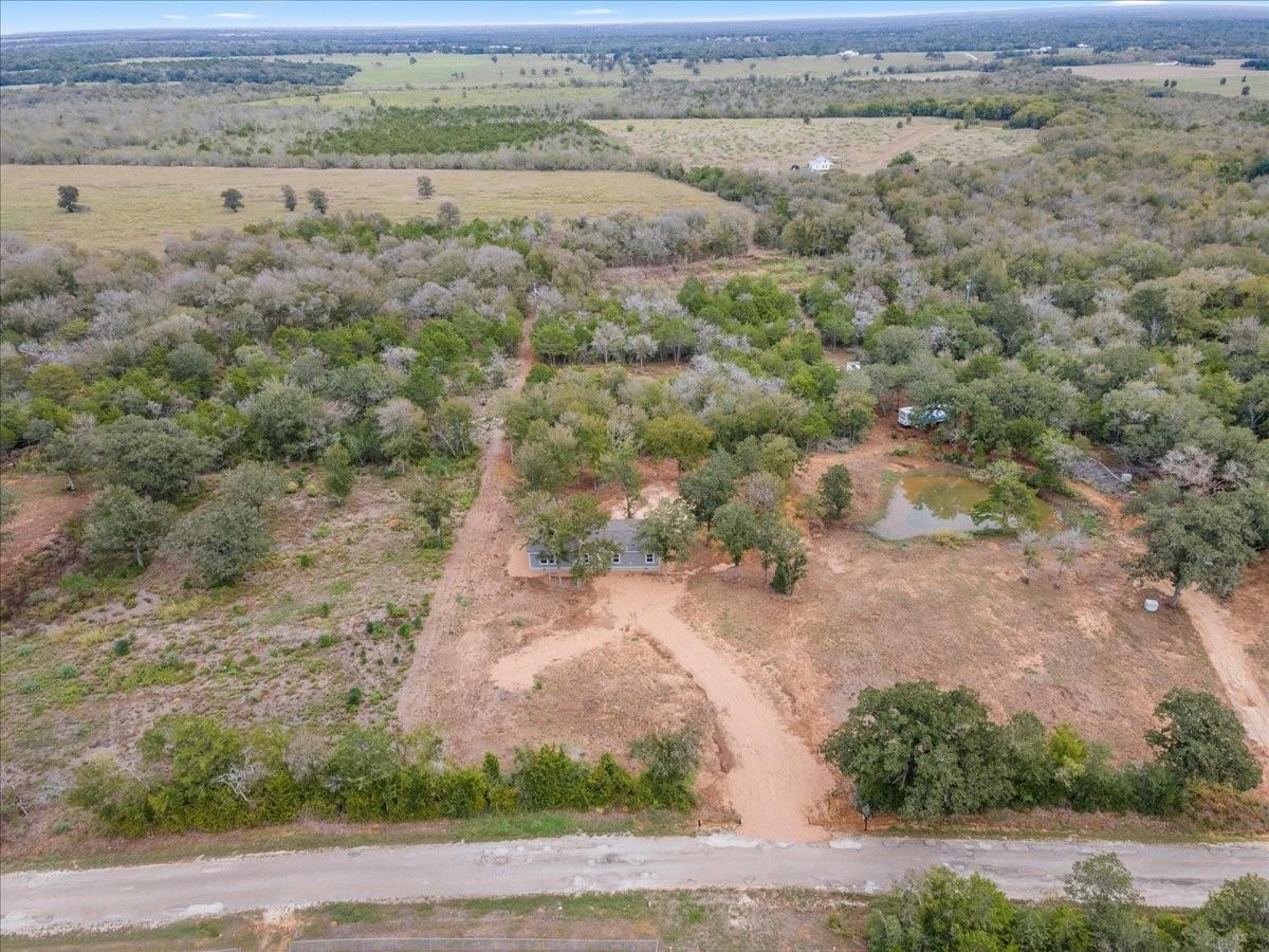 1977 Jeddo Road Rd, Rosanky, TX 78953