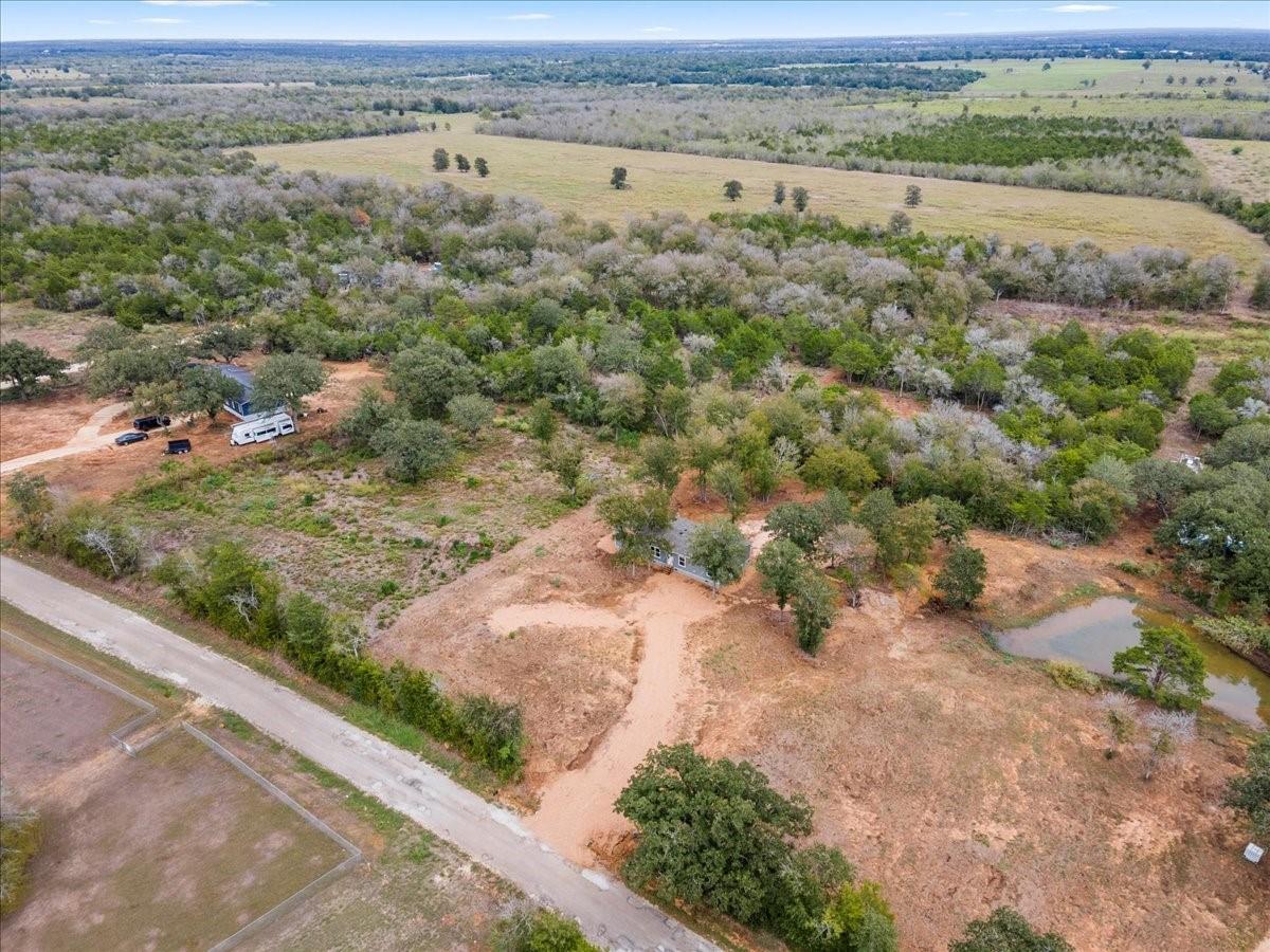 1977 Jeddo Road Rd, Rosanky, TX 78953