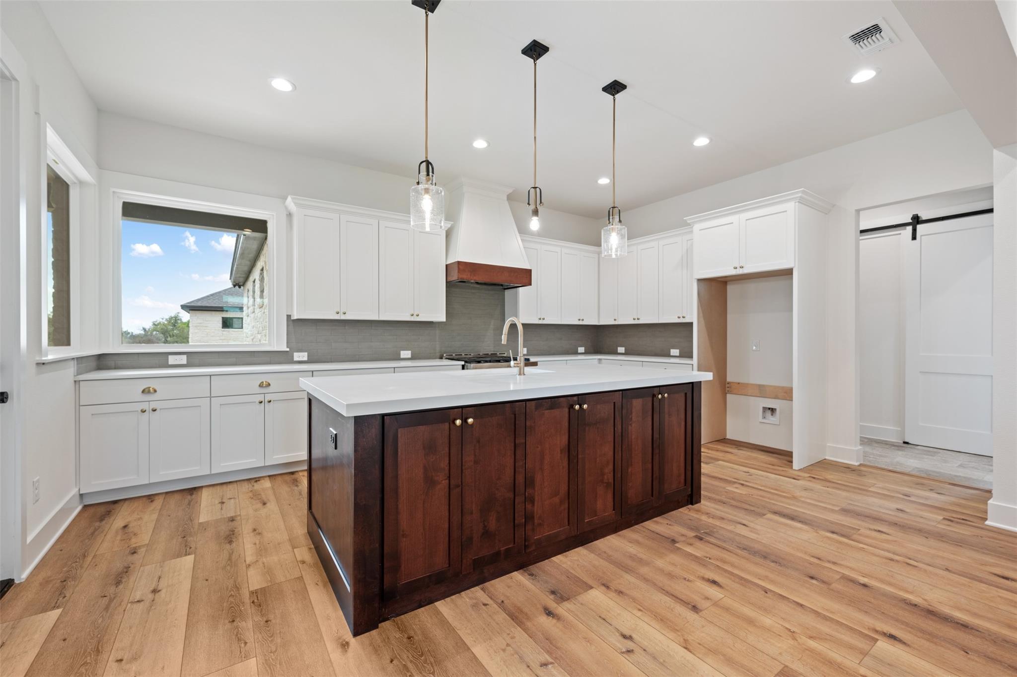 2888 Oak Haven Cir, Georgetown, TX 78628