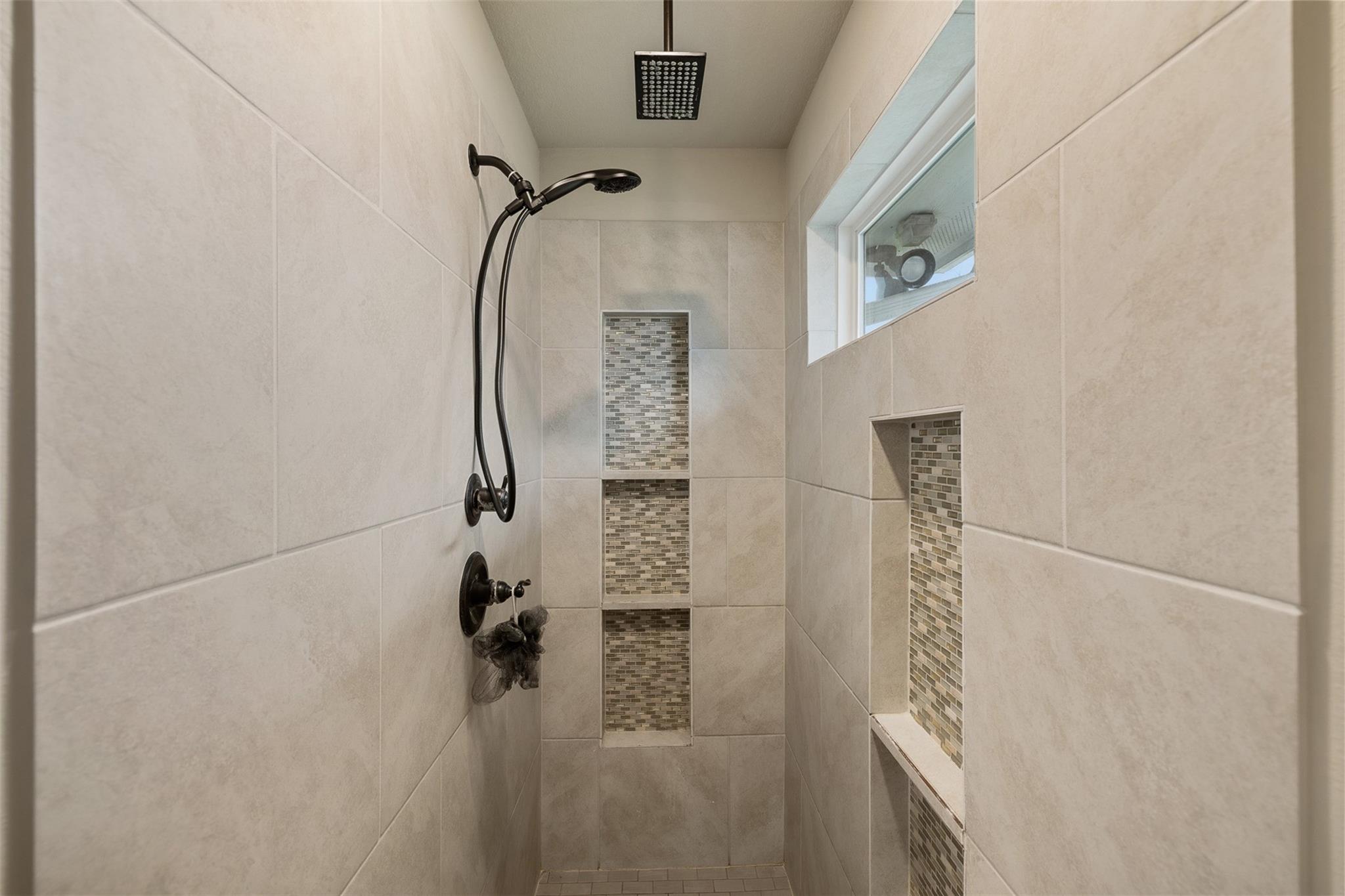 1145 PR 2102, Giddings, TX 78942