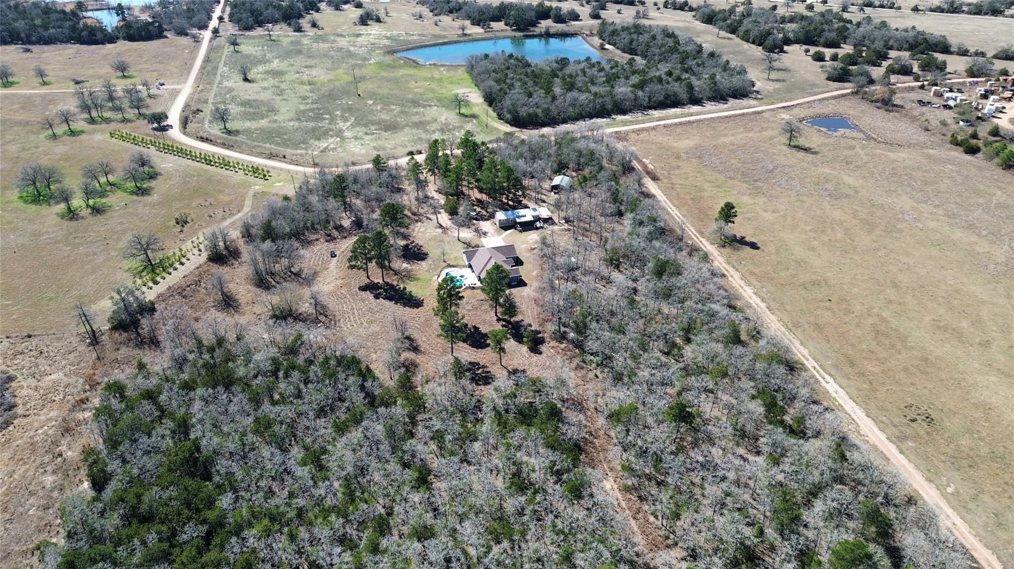 1145 PR 2102, Giddings, TX 78942