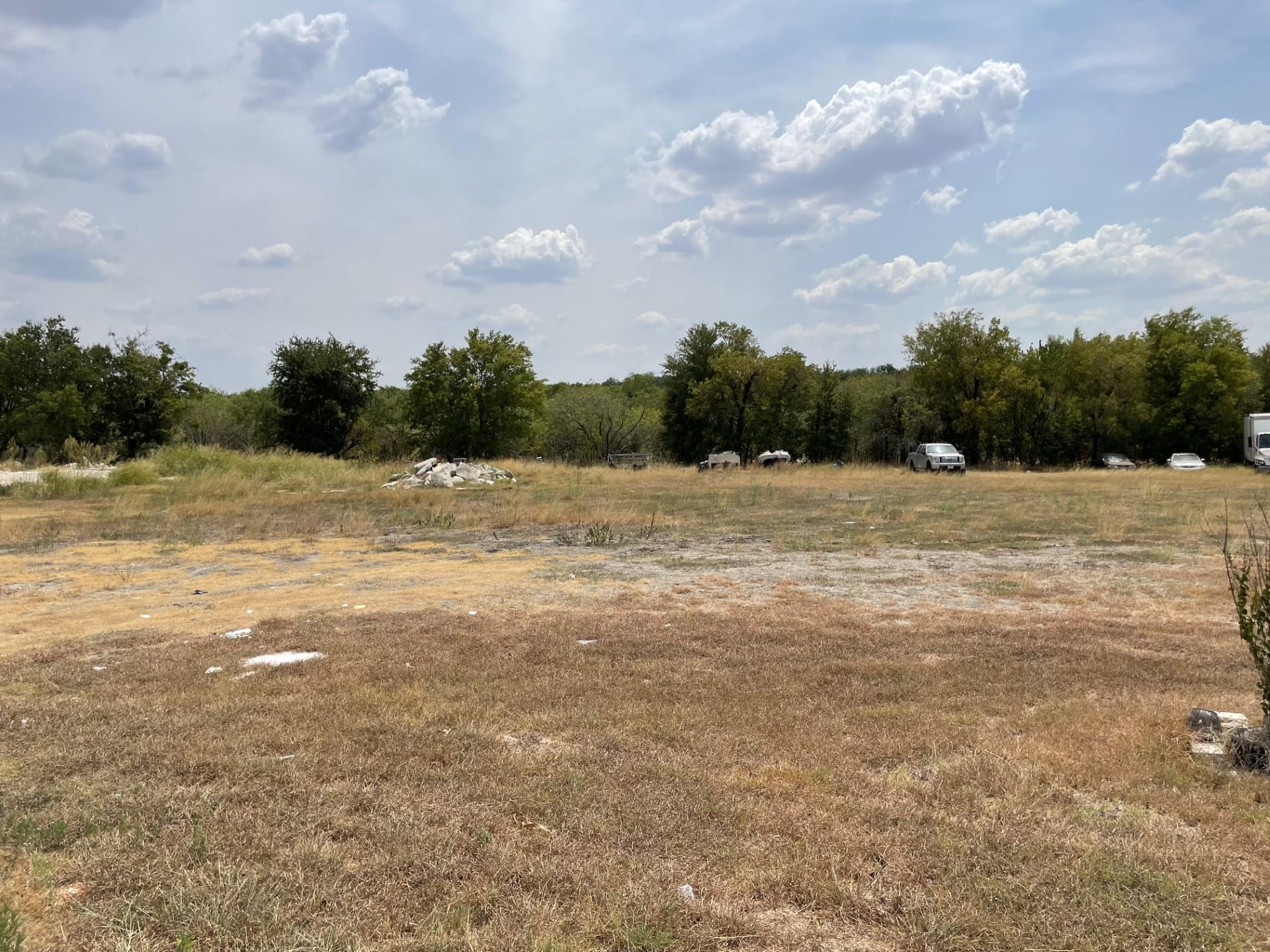 1000 Heidenreich Ln, Kyle, TX 78640