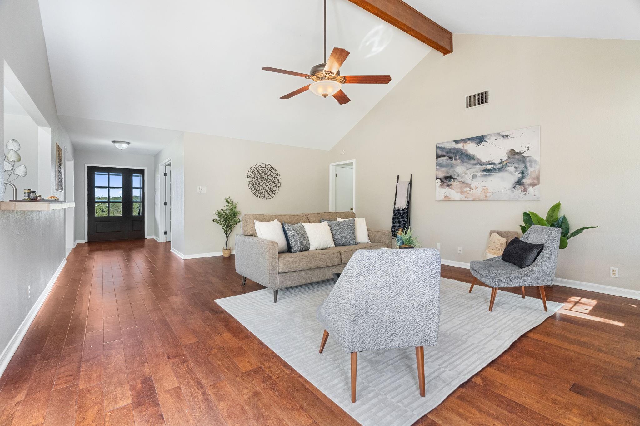 1043 Windmill Rd, Dripping Springs, TX 78620