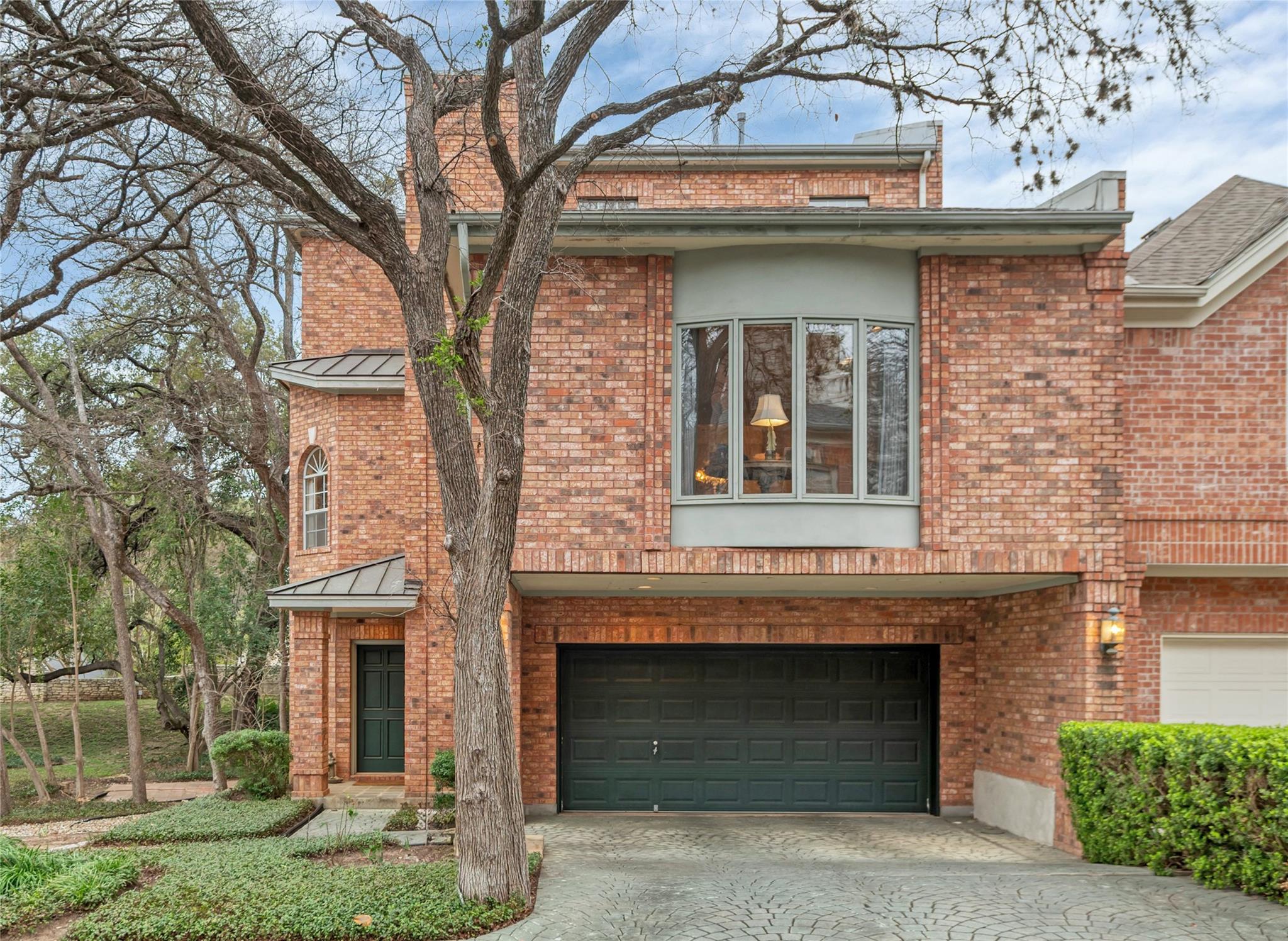 2716 Hillview Green Ln, Austin, TX 78703