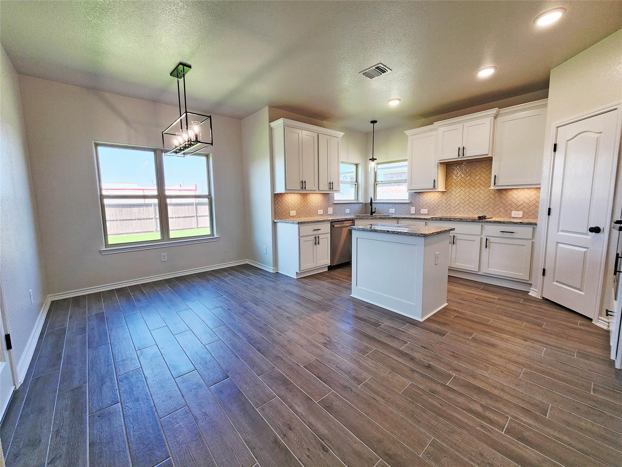 630 Eagle Crest Dr, Salado, TX 76571