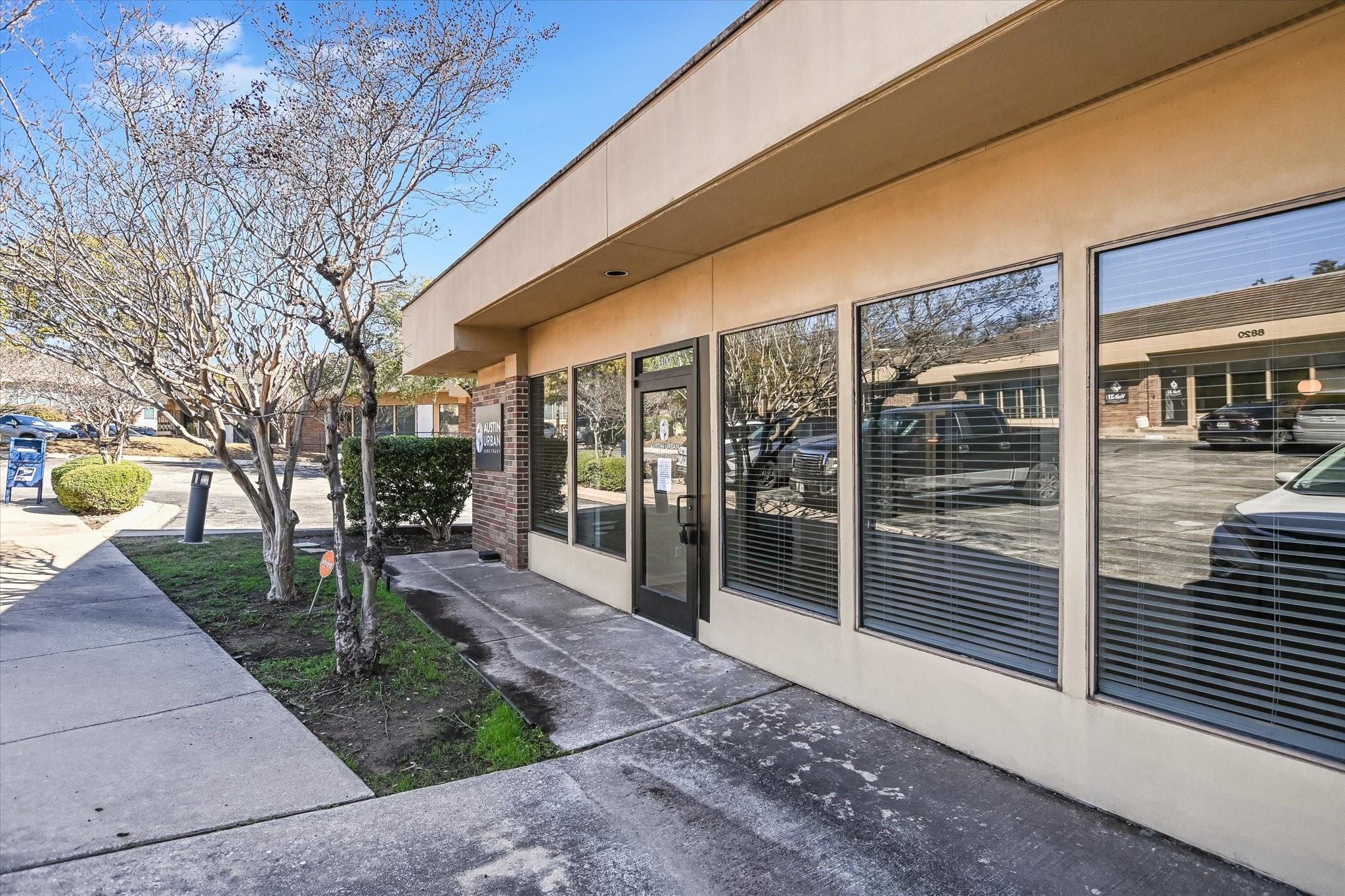 8810 Business Park Dr # 100, Austin, TX 78759