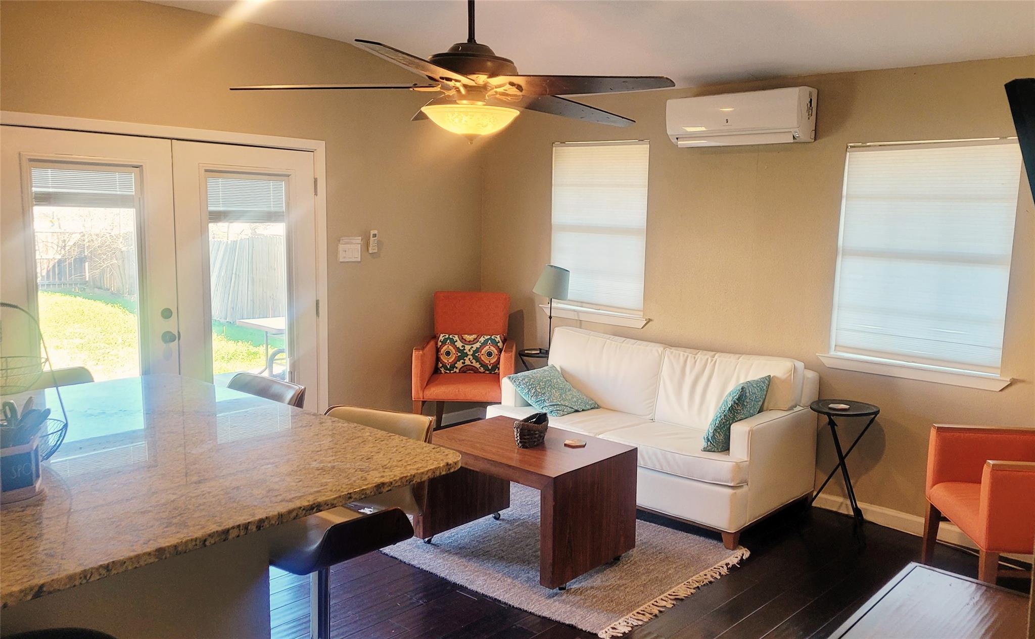 12410 Twin Creek Rd, Manchaca, TX 78652