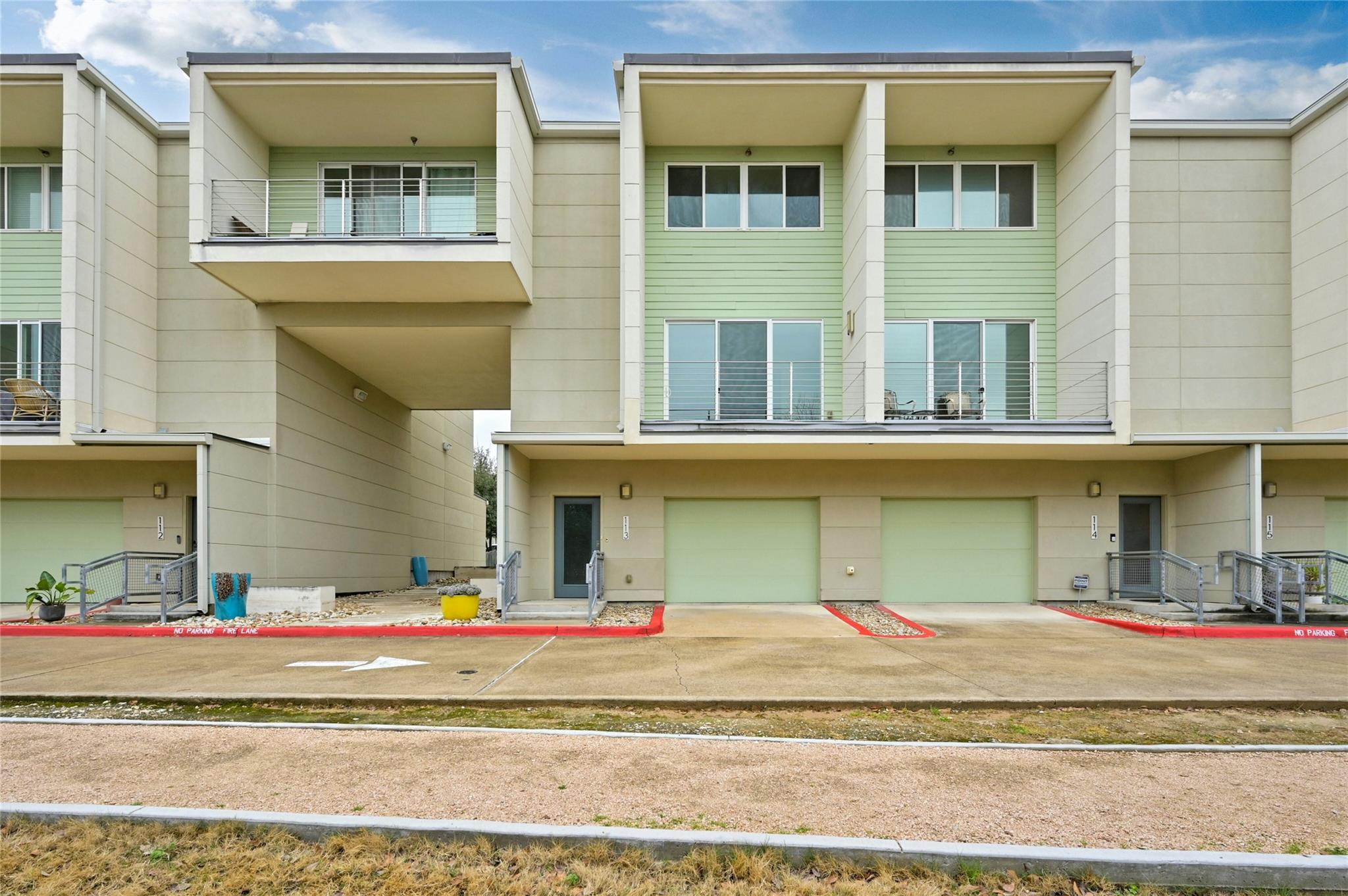 604 N Bluff Dr # 113, Austin, TX 78745