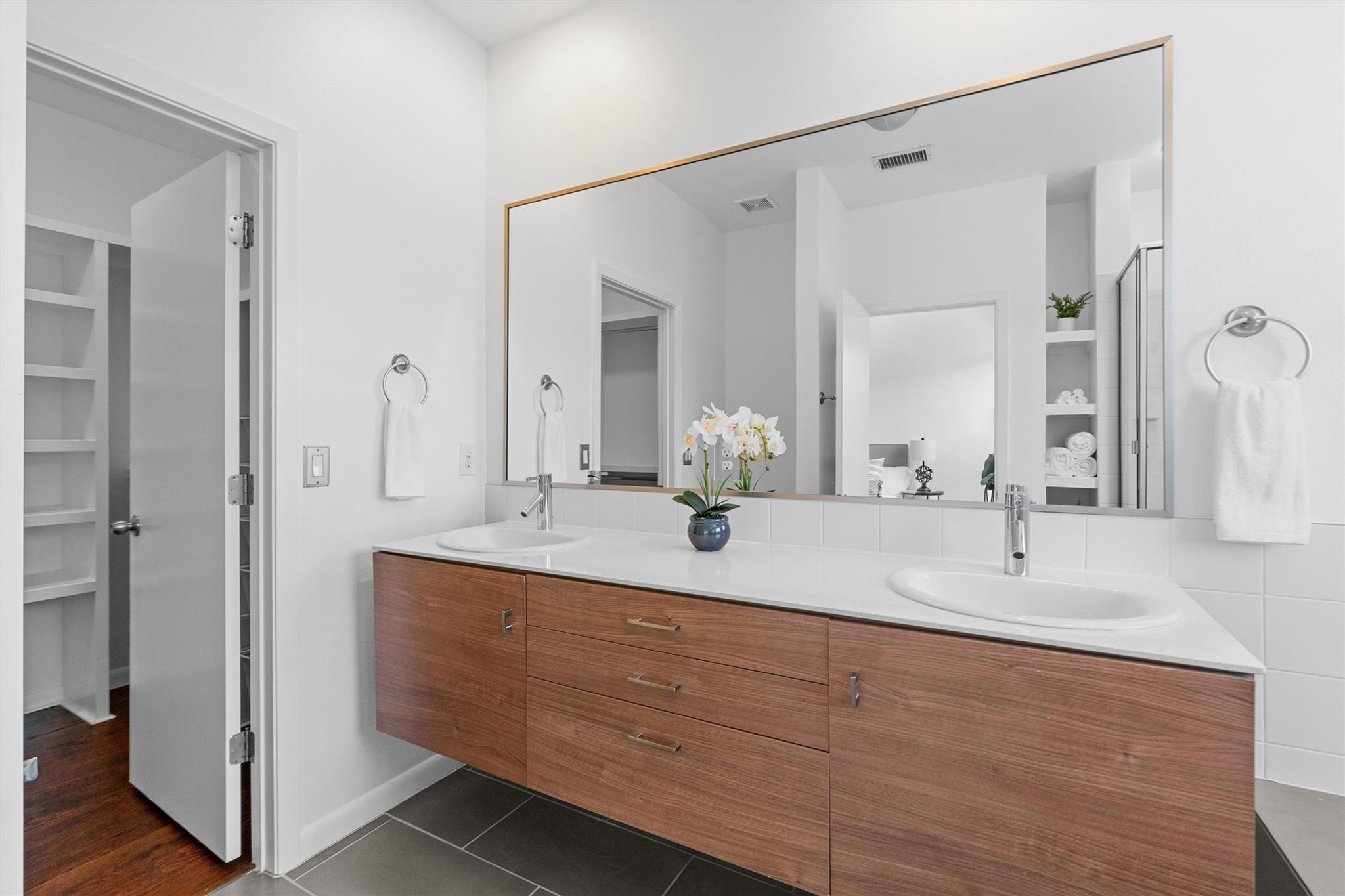 3401 Charlotte Rose Dr, Austin, TX 78704