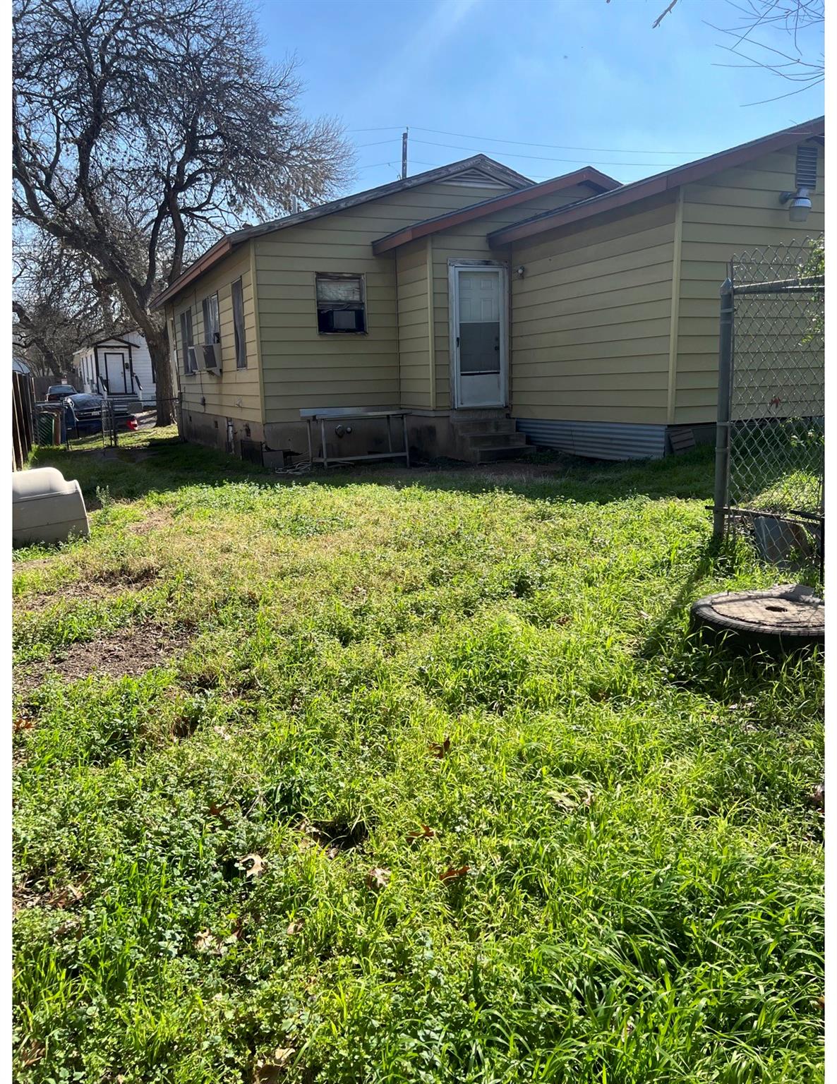 1134 Leona St, Austin, TX 78702