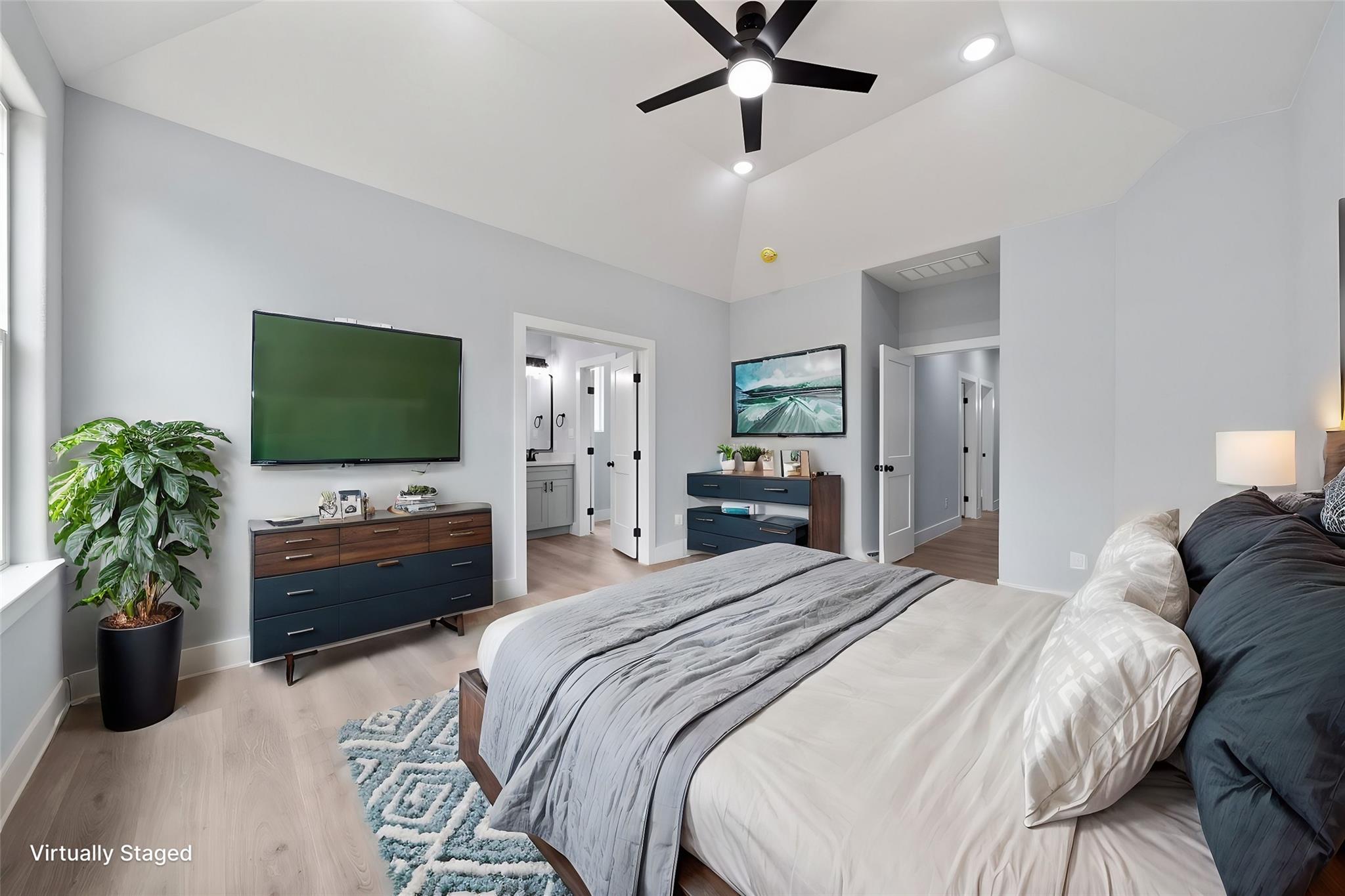 106 Halawa Ct, Bastrop, TX 78602