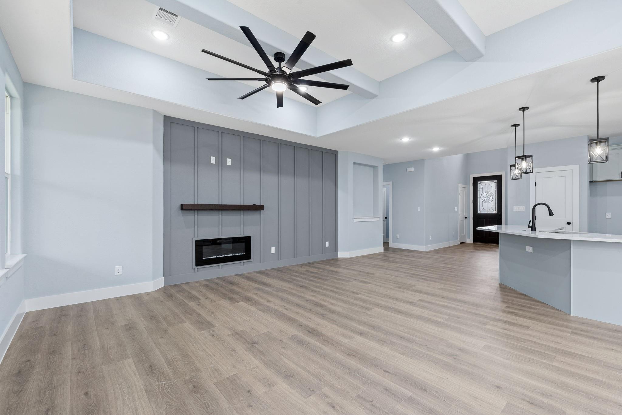 106 Halawa Ct, Bastrop, TX 78602