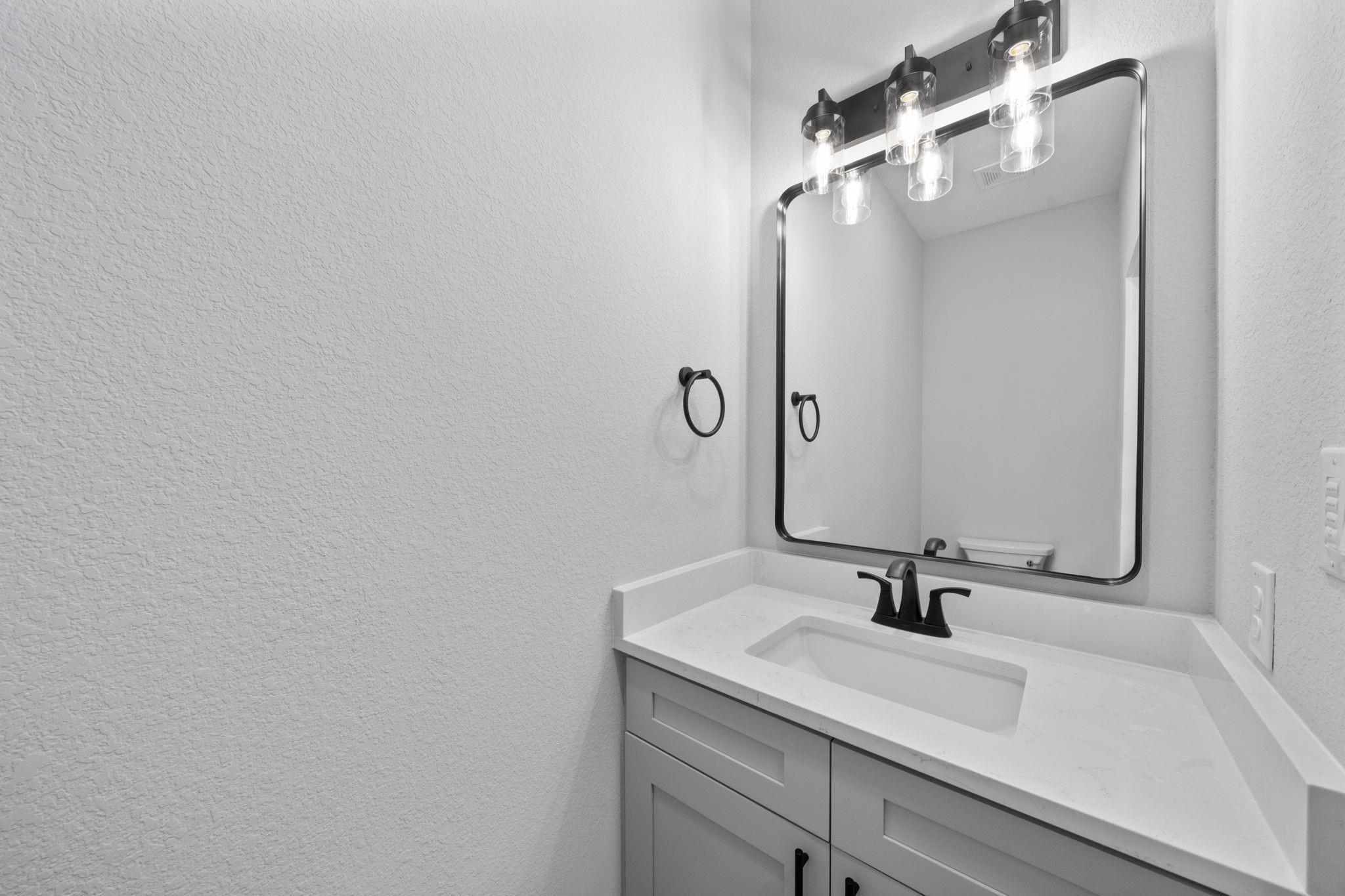 106 Halawa Ct, Bastrop, TX 78602