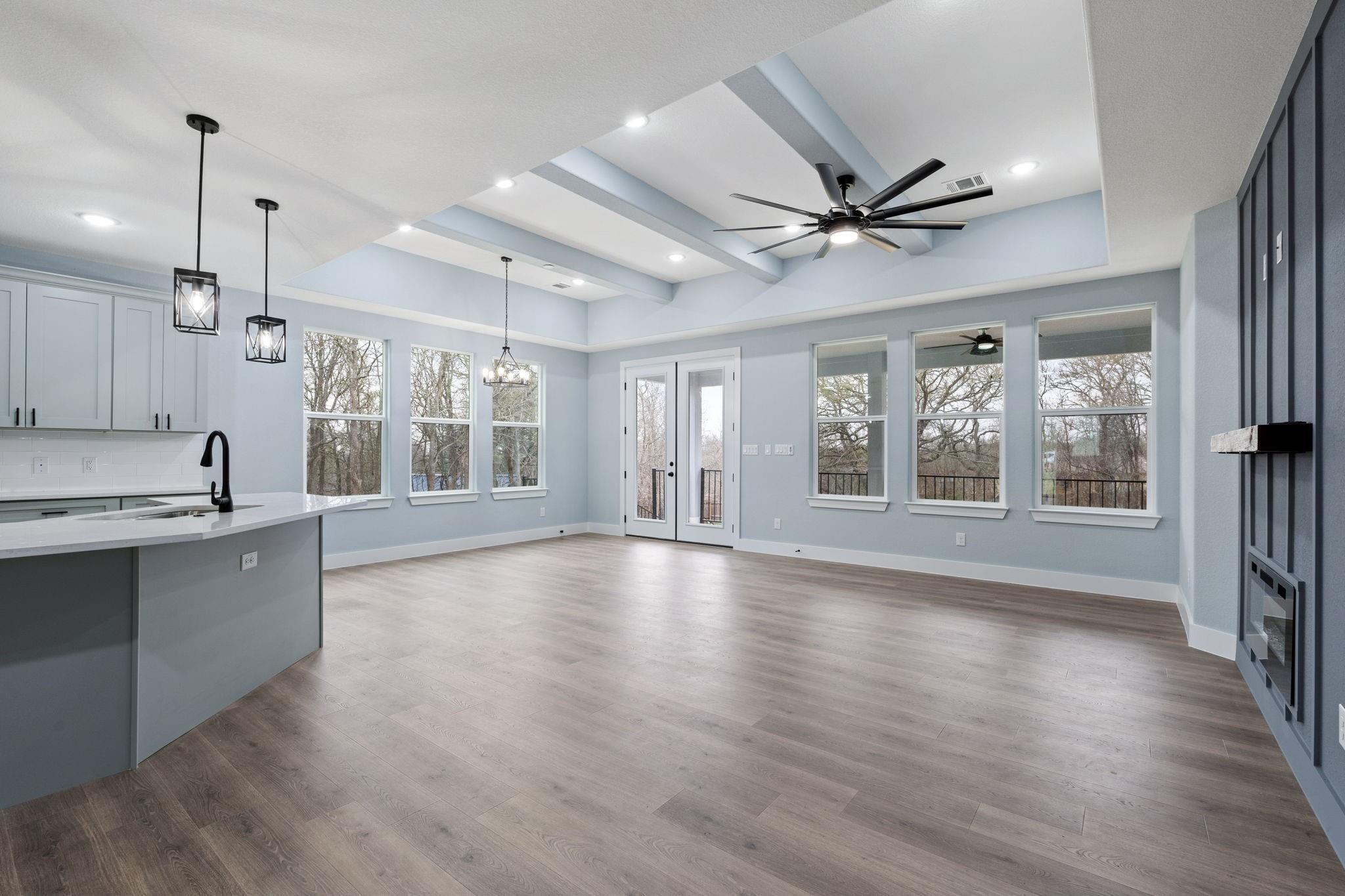 106 Halawa Ct, Bastrop, TX 78602