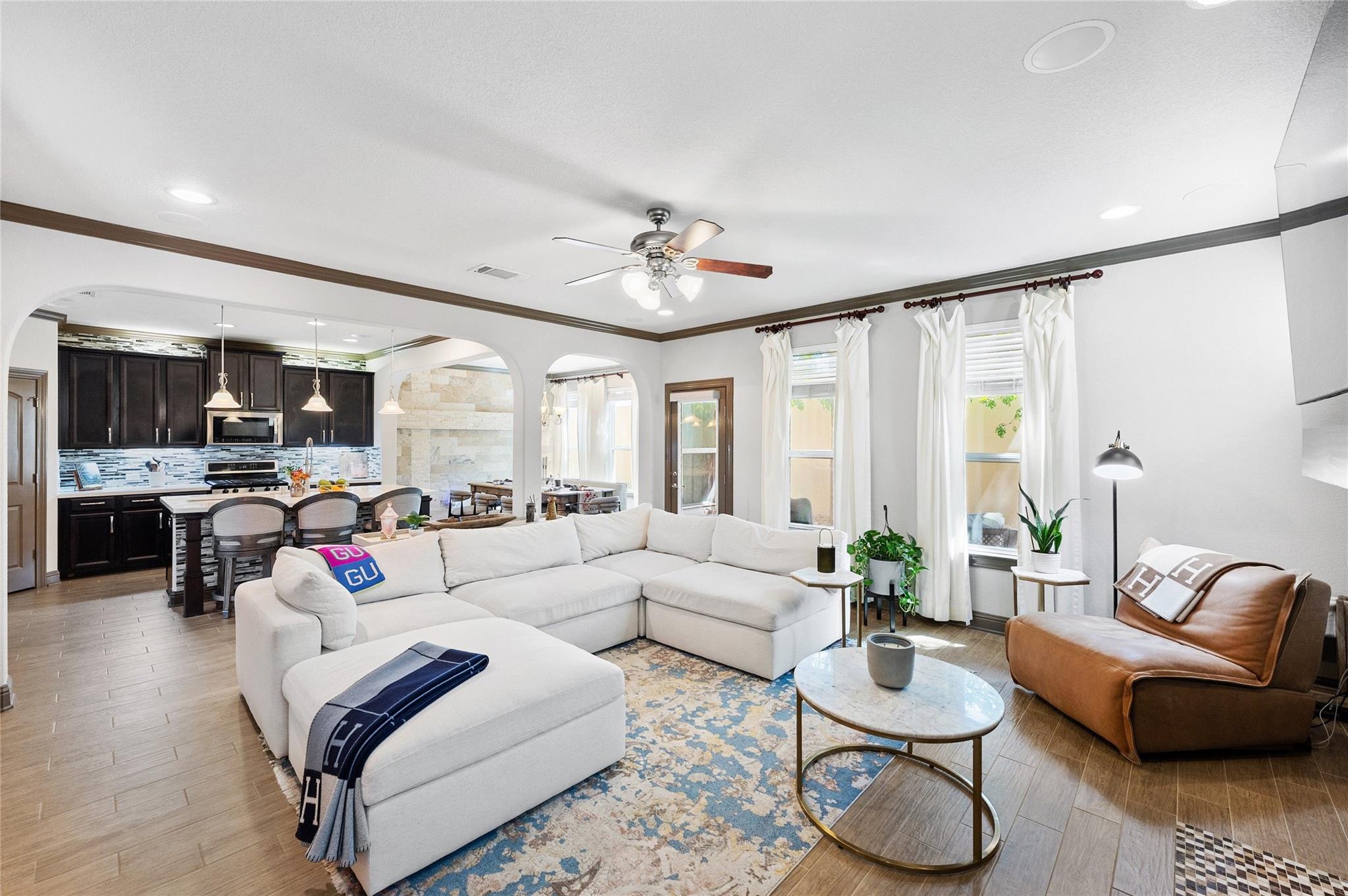 12332 Terraza Cir, Austin, TX 78726
