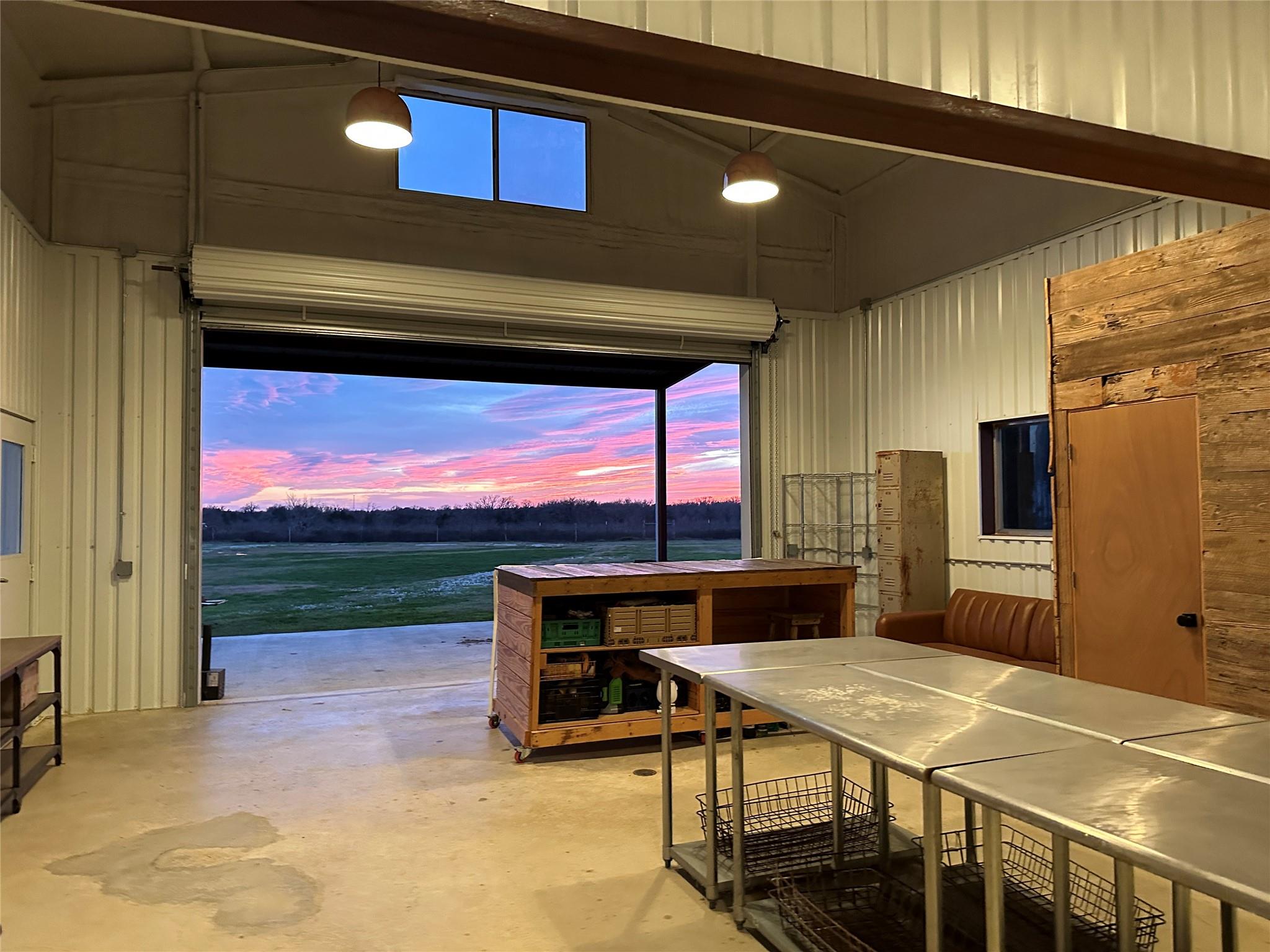 2200 Highway 21 E, Paige, TX 78659